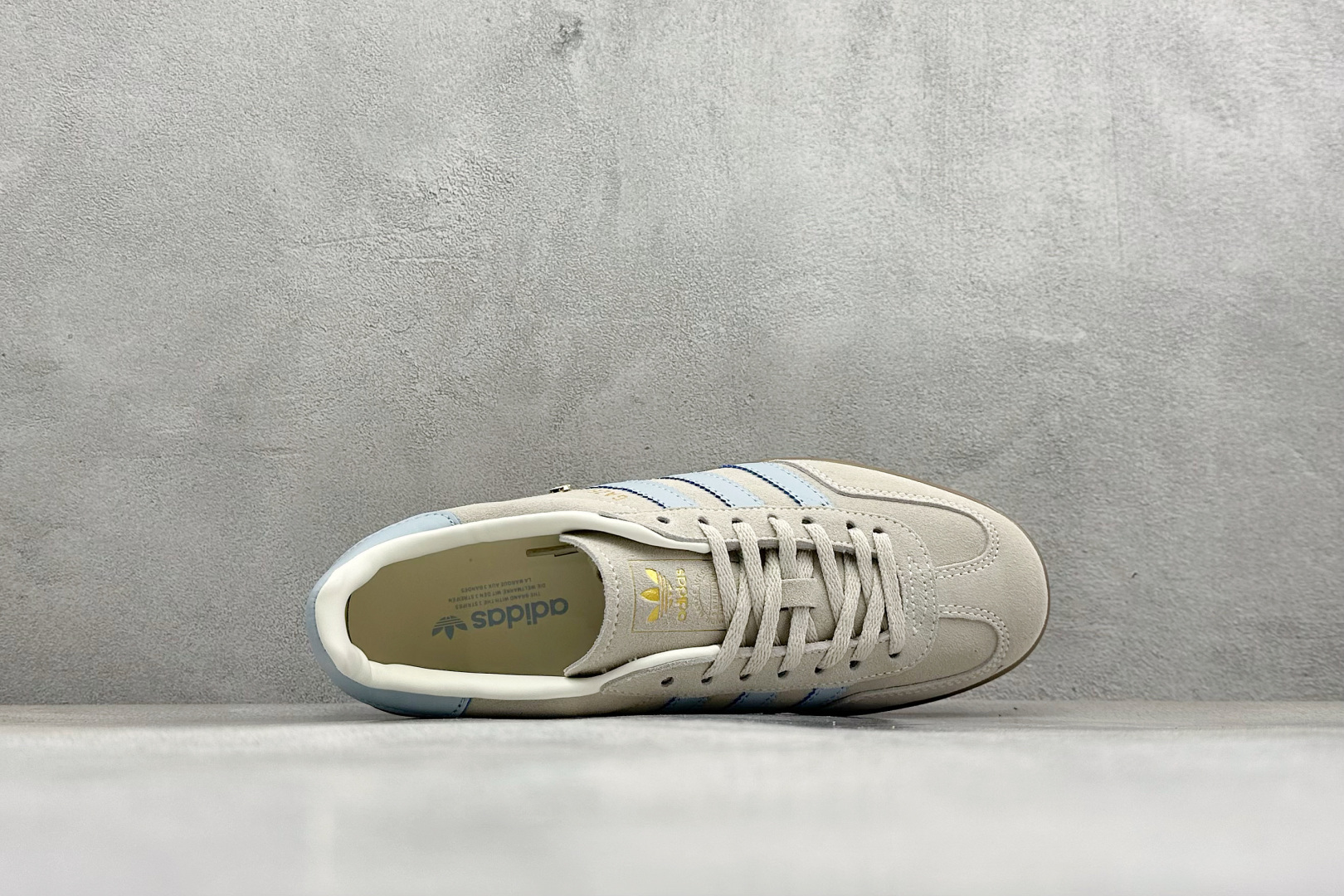 180 HZ版Adidas Originals Gazelle Indoor 三叶草复古休闲防滑耐磨低帮板鞋 JR2432