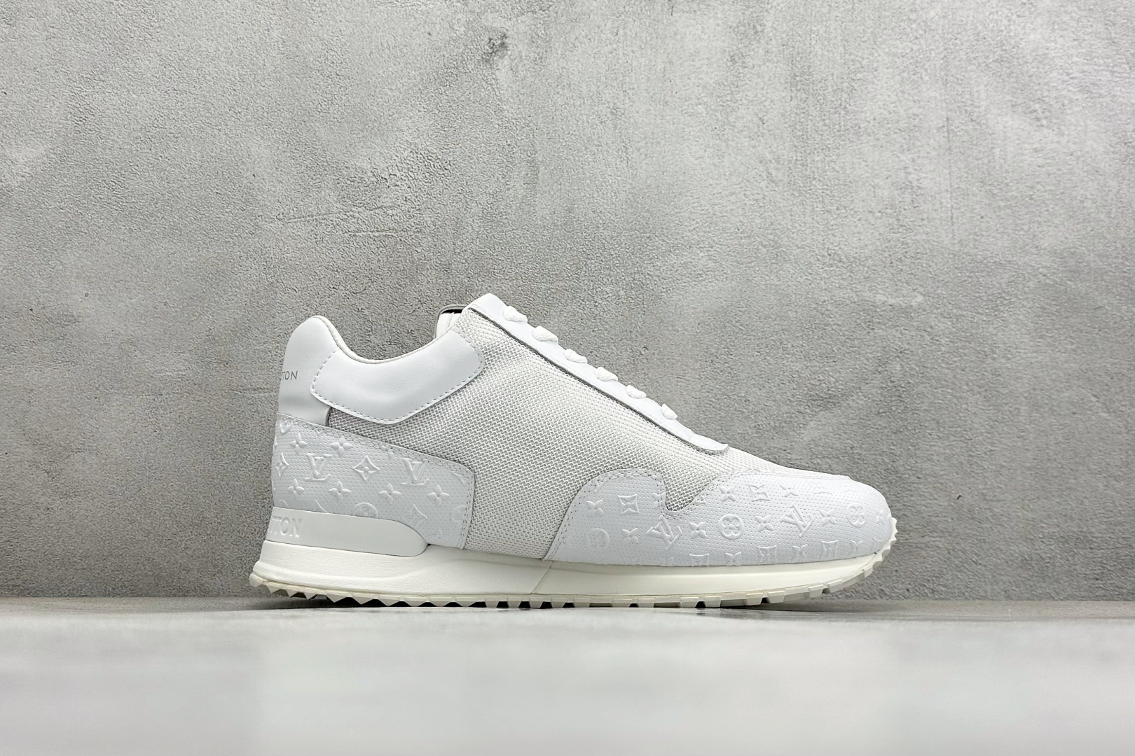 380 Louis Vuitton Archlight Sneakers INS 炸款 · 米兰走秀风 · 探视系列复古老爹鞋