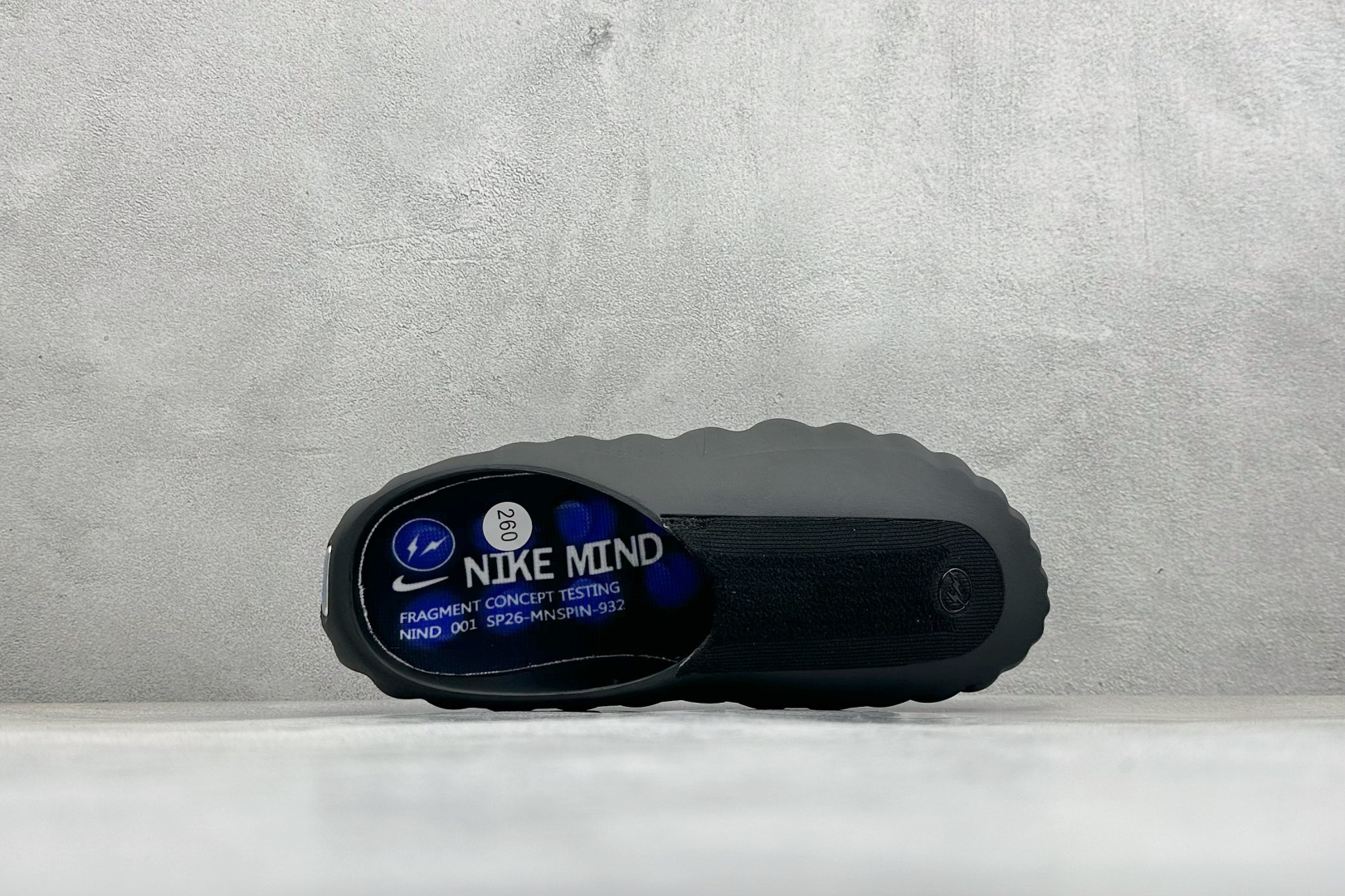 NIKE MIND 001 SP FK Fragment Design x 藤原浩联名舒适贴合科技风无特殊功能包头按摩拖鞋 IQ8502-001