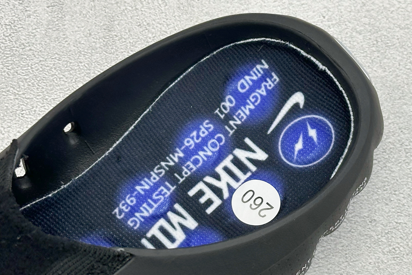 NIKE MIND 001 SP FK Fragment Design x 藤原浩联名舒适贴合科技风无特殊功能包头按摩拖鞋 IQ8502-001
