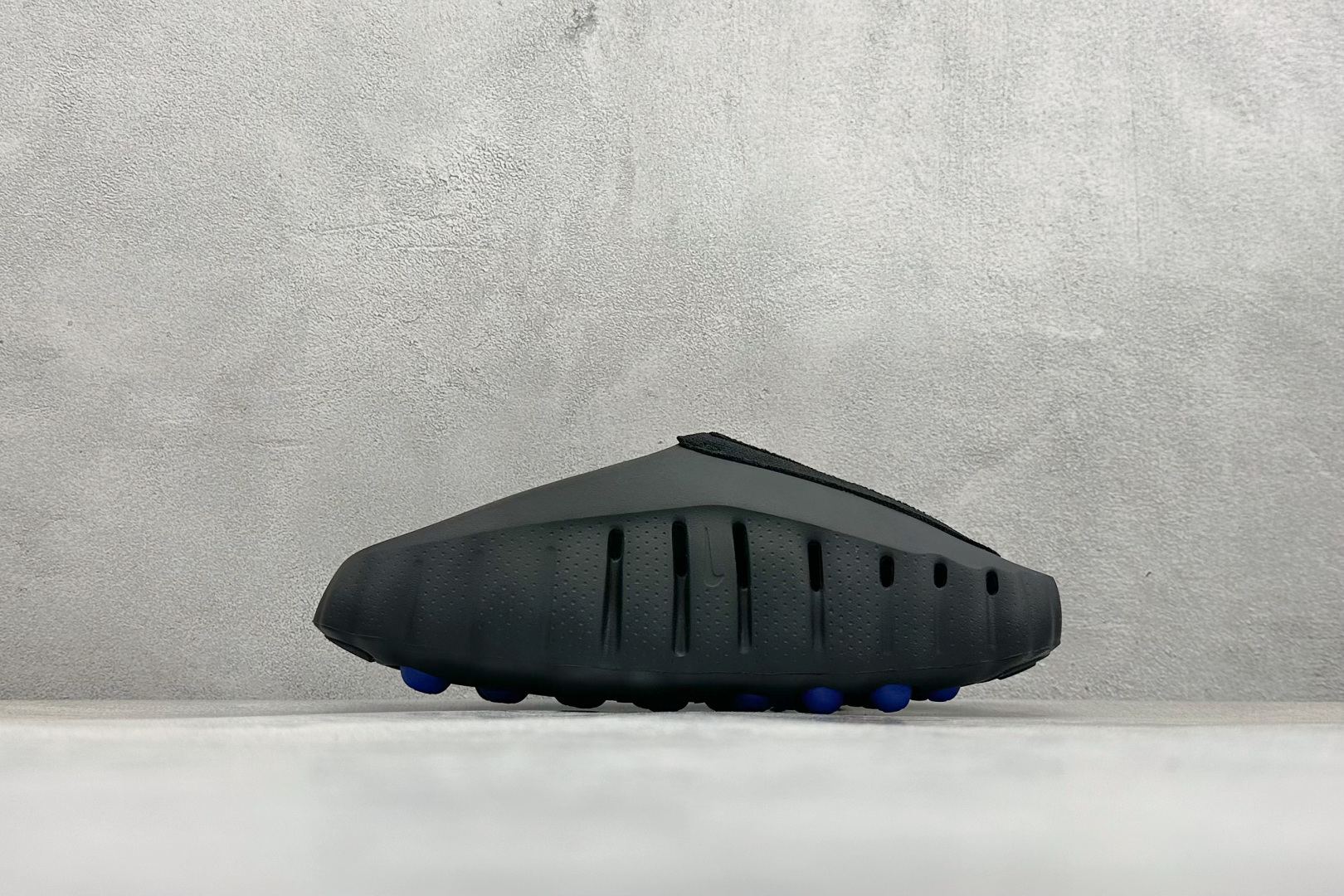 NIKE MIND 001 SP FK Fragment Design x 藤原浩联名舒适贴合科技风无特殊功能包头按摩拖鞋 IQ8502-001