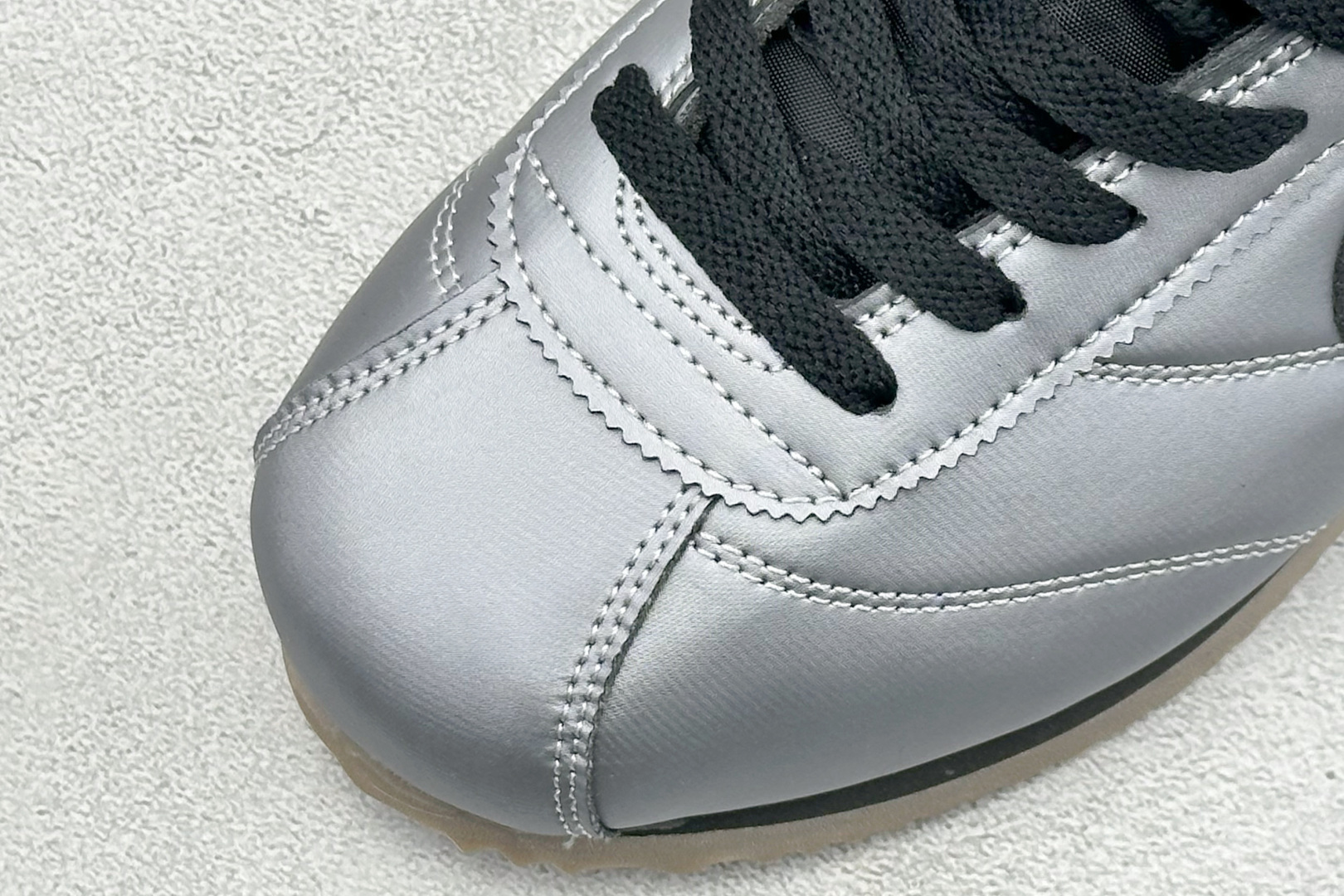 XH版NIKE CORTEZ 经典轻便舒适阿甘休闲跑步鞋 IQ3490-099-Top High Quatity Cheap Sneakers Fashion Clothing Clothes Bags handbags Shoes of all Brand wholesale With The best Quality And Beautiful Price from China Factory Chinese suppliers wholesaler seller XH版NIKE CORTEZ 经典轻便舒适阿甘休闲跑步鞋 IQ3490-099