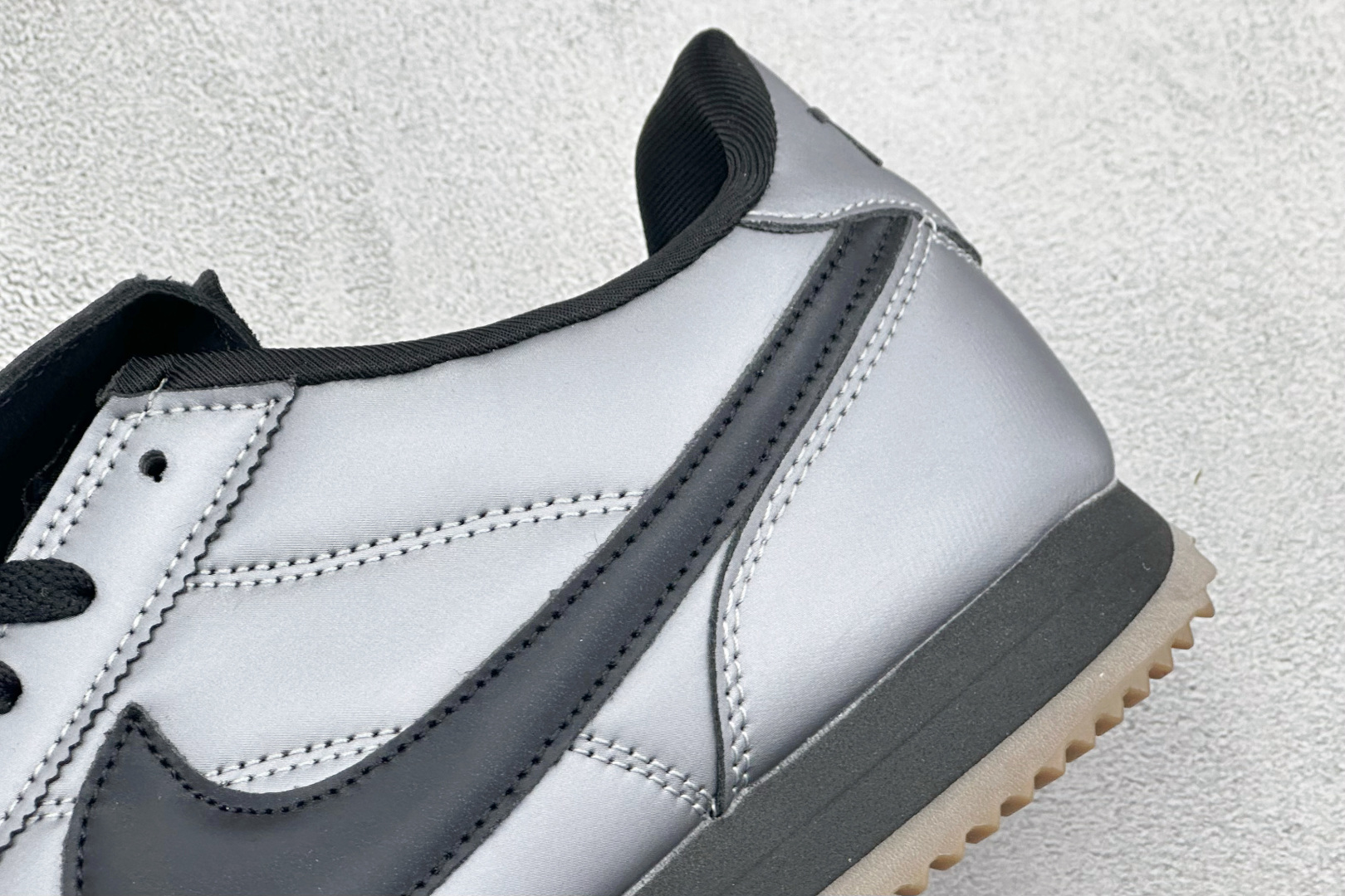 XH版NIKE CORTEZ 经典轻便舒适阿甘休闲跑步鞋 IQ3490-099-Top High Quatity Cheap Sneakers Fashion Clothing Clothes Bags handbags Shoes of all Brand wholesale With The best Quality And Beautiful Price from China Factory Chinese suppliers wholesaler seller XH版NIKE CORTEZ 经典轻便舒适阿甘休闲跑步鞋 IQ3490-099