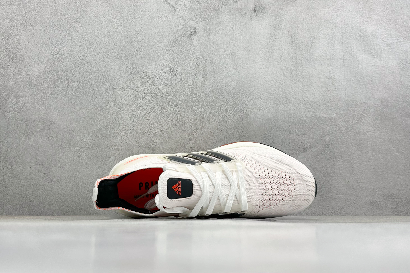 福利特价 Adidas UltraBoost 21 轻盈运动厚底跑鞋阿迪达斯Adidas UltraBo