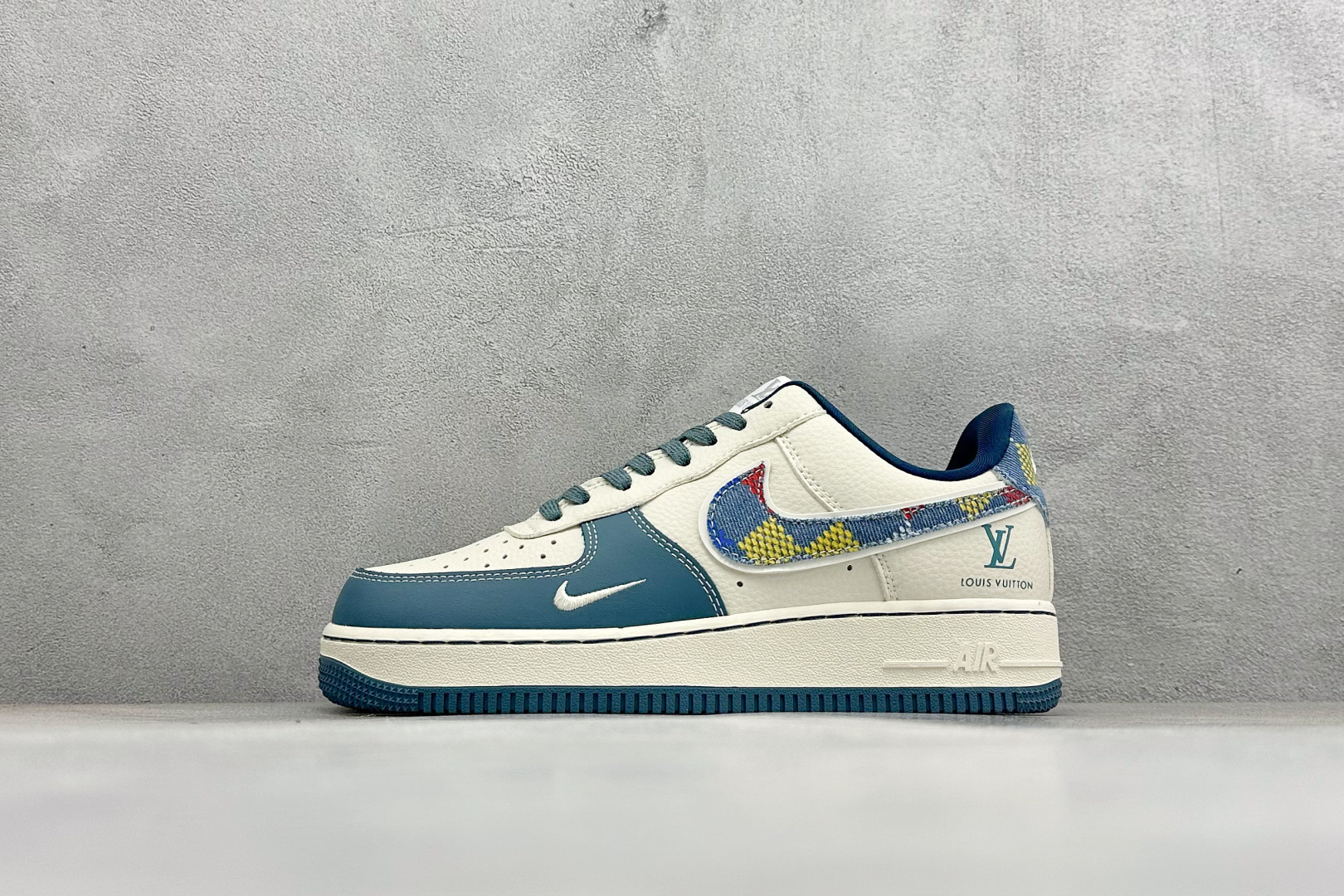 福利特价 Nike Air Force 1'07 Low 联名 空军一号低帮休闲板鞋#原楦头原纸板 原厂
