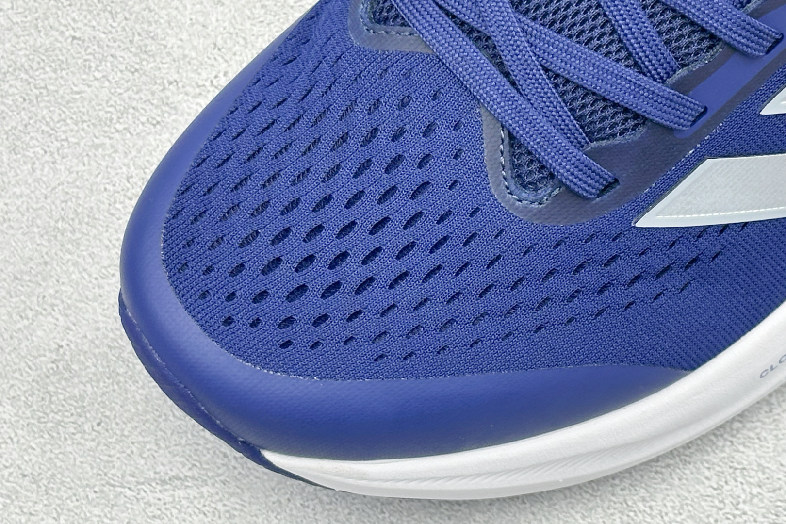 Adidas TERREX 2.0 复古耐磨轻便户外运动休闲跑鞋货号：D68993尺码：40-45编码：