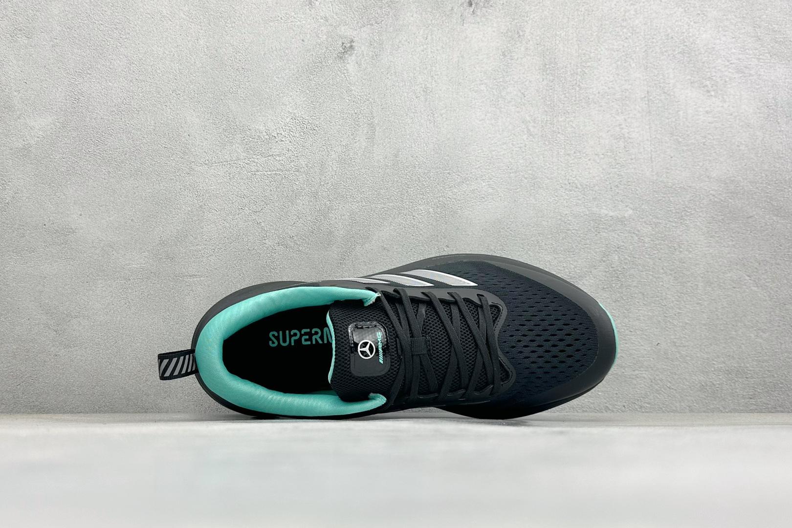 Adidas TERREX 2.0 复古耐磨轻便户外运动休闲跑鞋货号：D68998尺码：40-45编码：