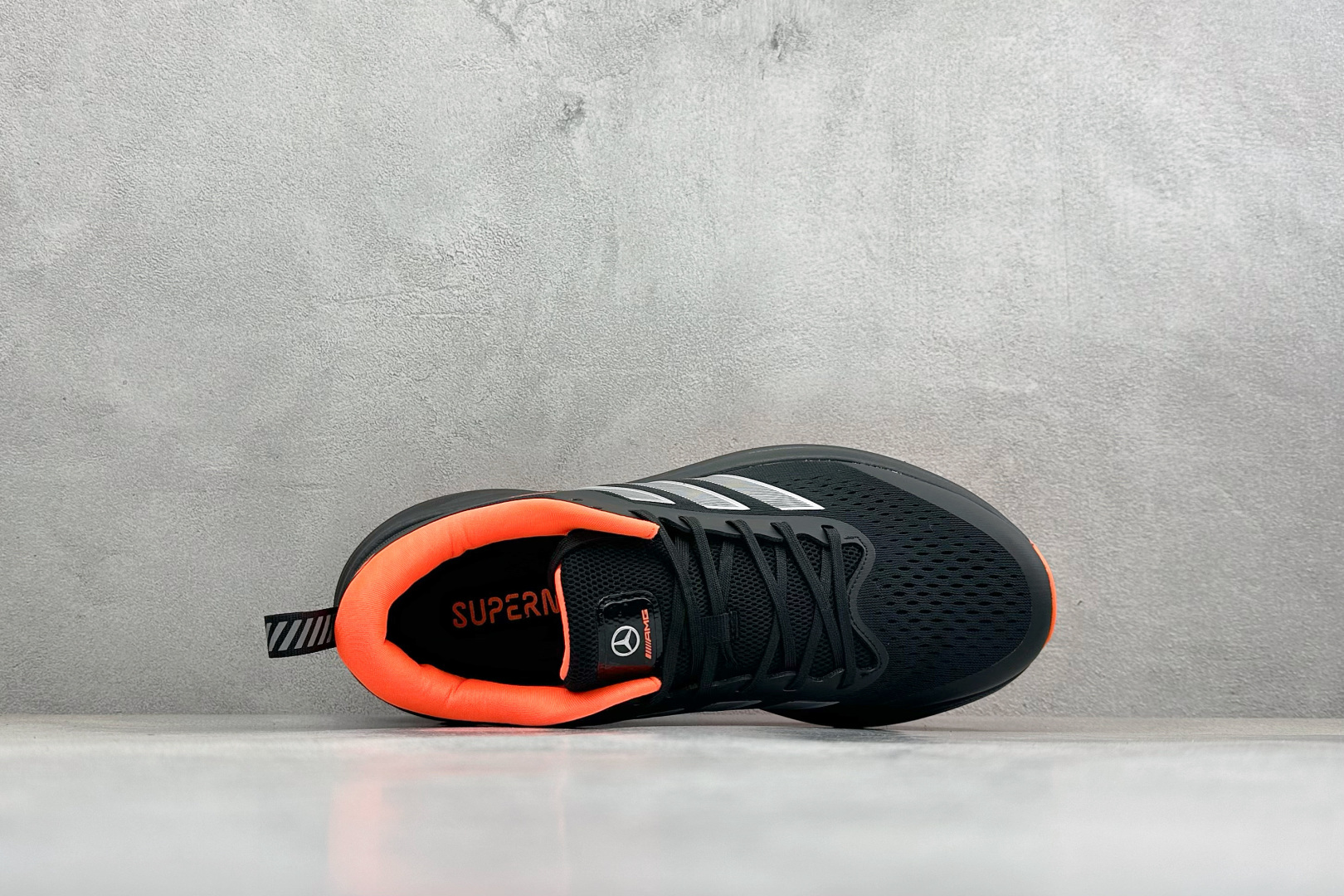 Adidas TERREX 2.0 复古耐磨轻便户外运动休闲跑鞋货号：D68997尺码：40-45编码：