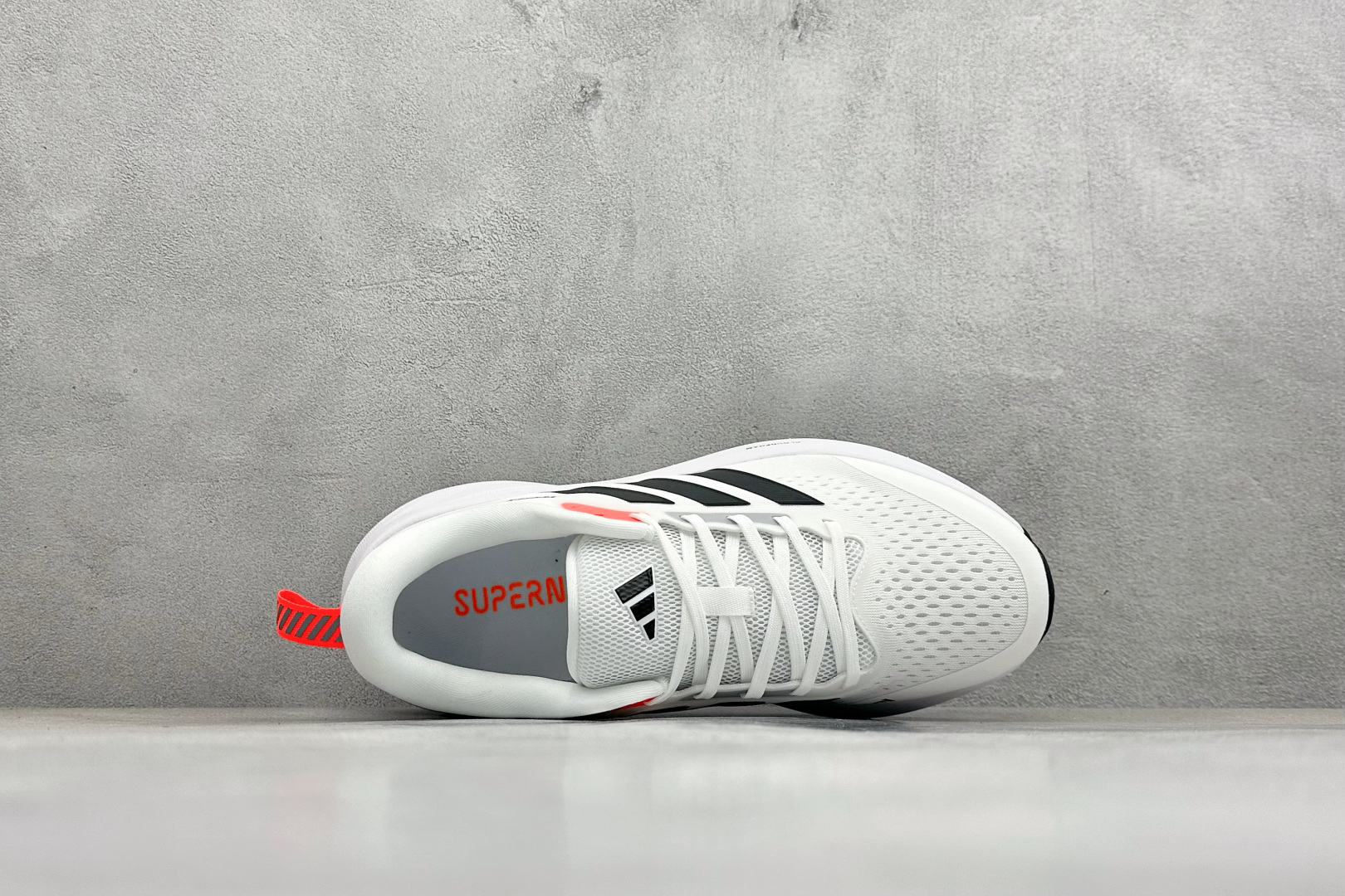 Adidas TERREX 2.0 复古耐磨轻便户外运动休闲跑鞋货号：D68995尺码：40-45编码：