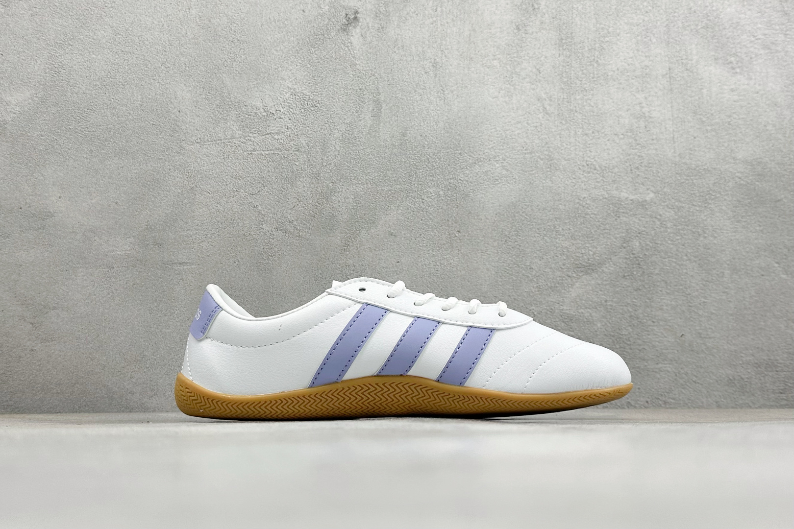 150 Adidas GRAND COURT LO 舒适百搭时尚简约 低帮薄底休闲鞋 JQ9686