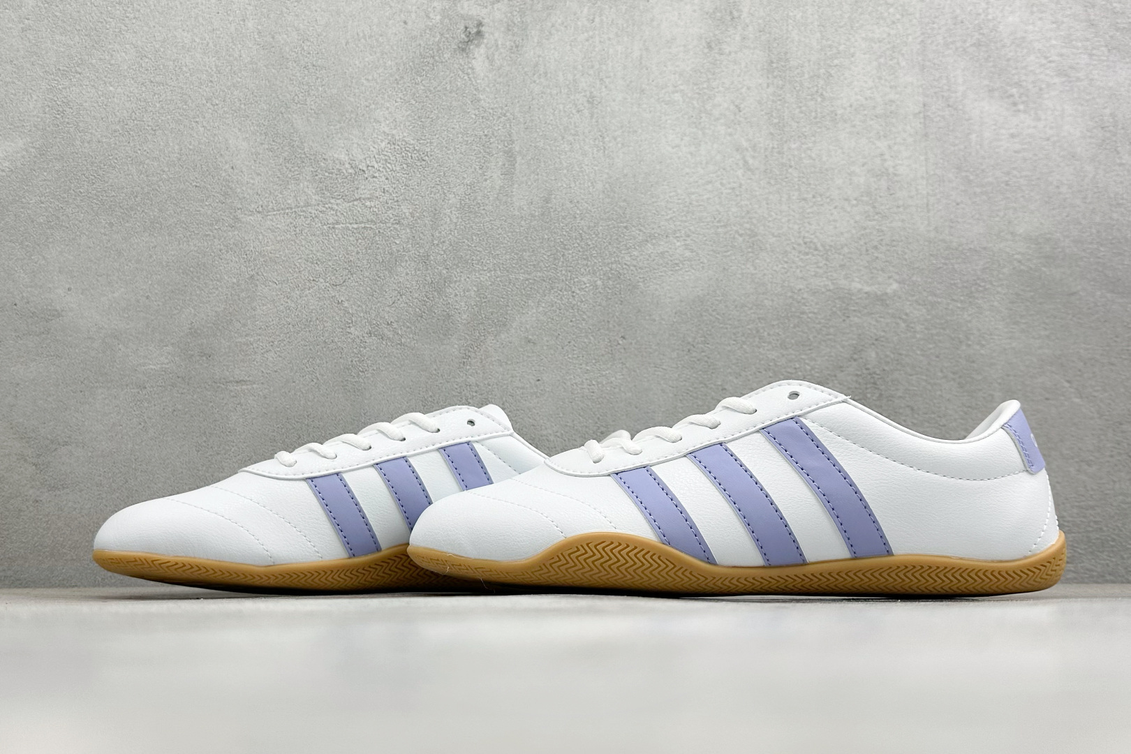 150 Adidas GRAND COURT LO 舒适百搭时尚简约 低帮薄底休闲鞋 JQ9686