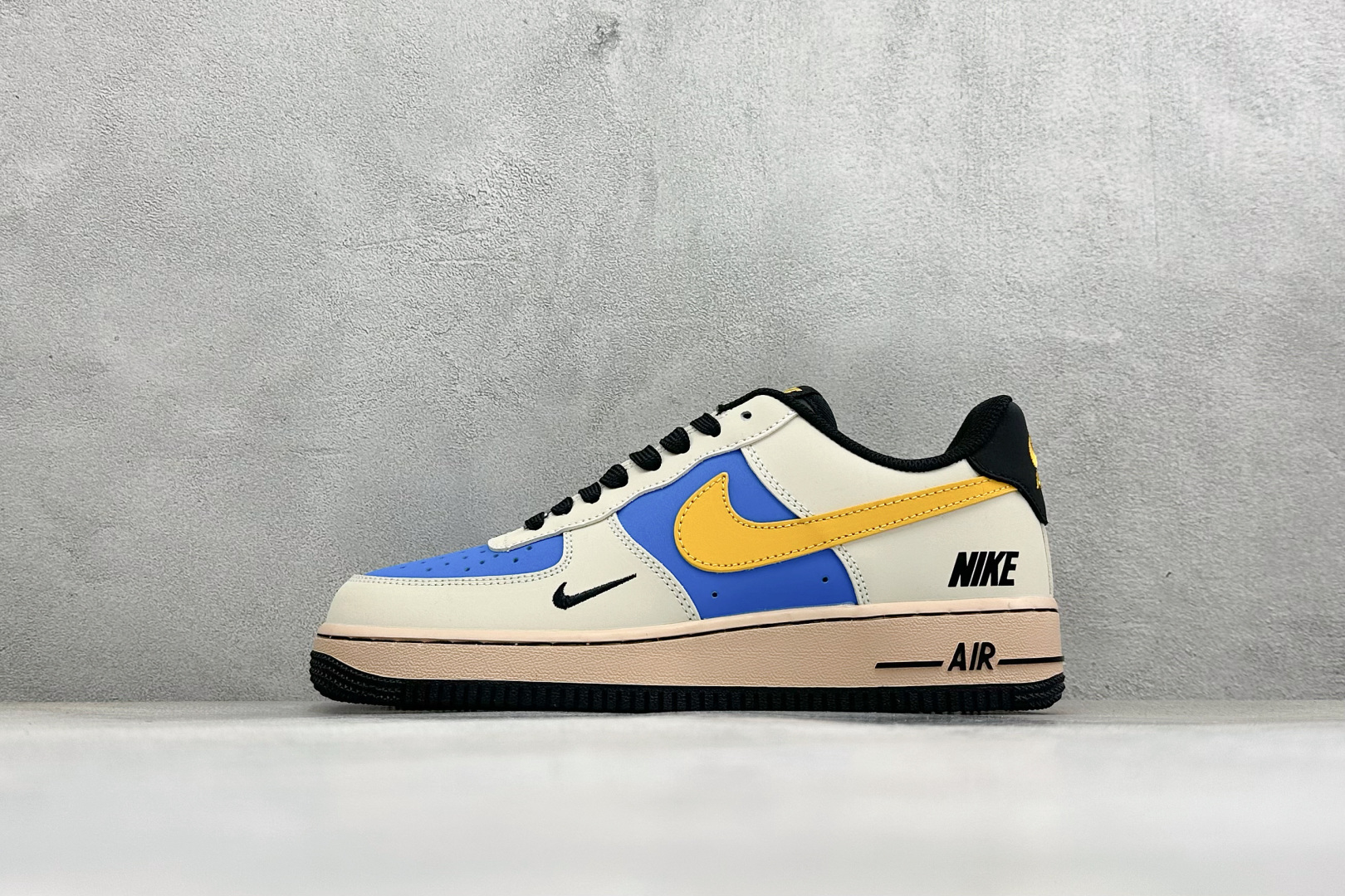 Nike Air Force 1'07 Low 联名 空军一号低帮休闲板鞋#原楦头原纸板 原厂鞋底 超高