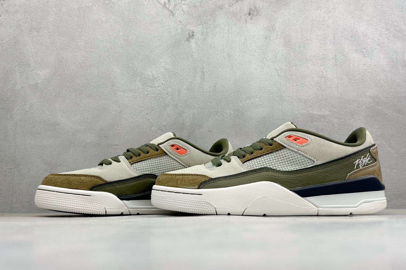 Jordan FLIGHT COURT SP低帮板鞋公司级出品 极力推荐Air Jordan AJ4 R