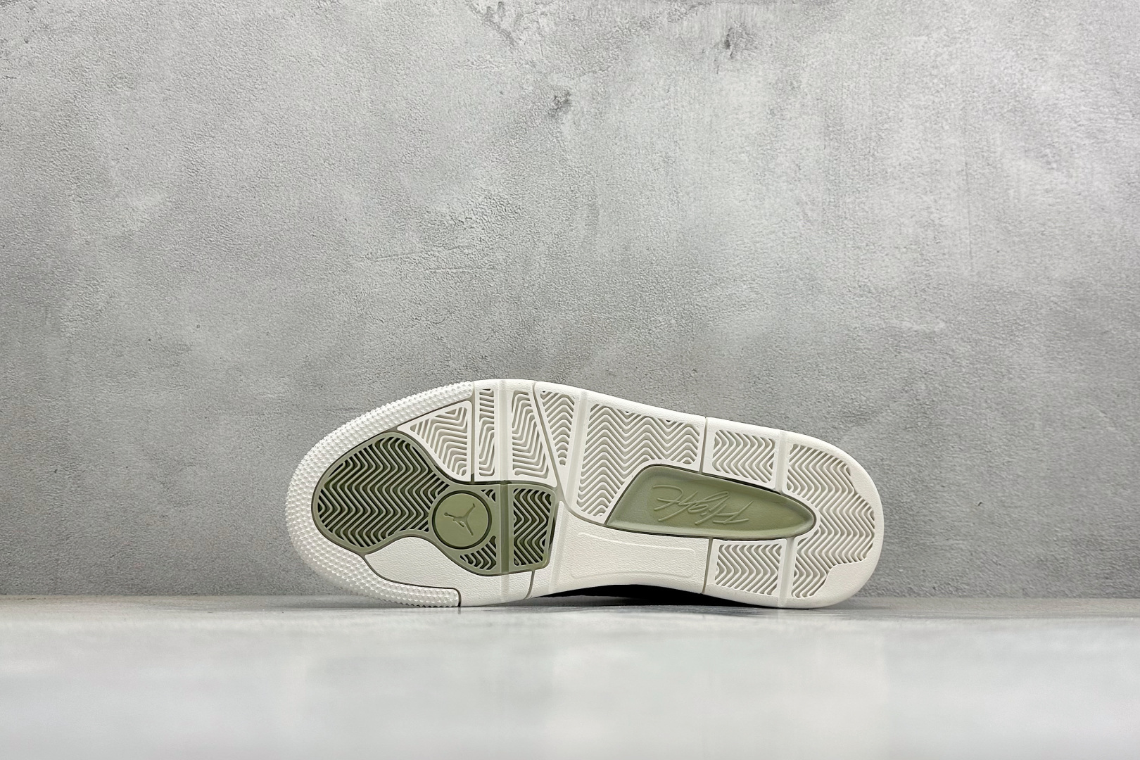 Jordan FLIGHT COURT SP低帮板鞋公司级出品 极力推荐Air Jordan AJ4 R