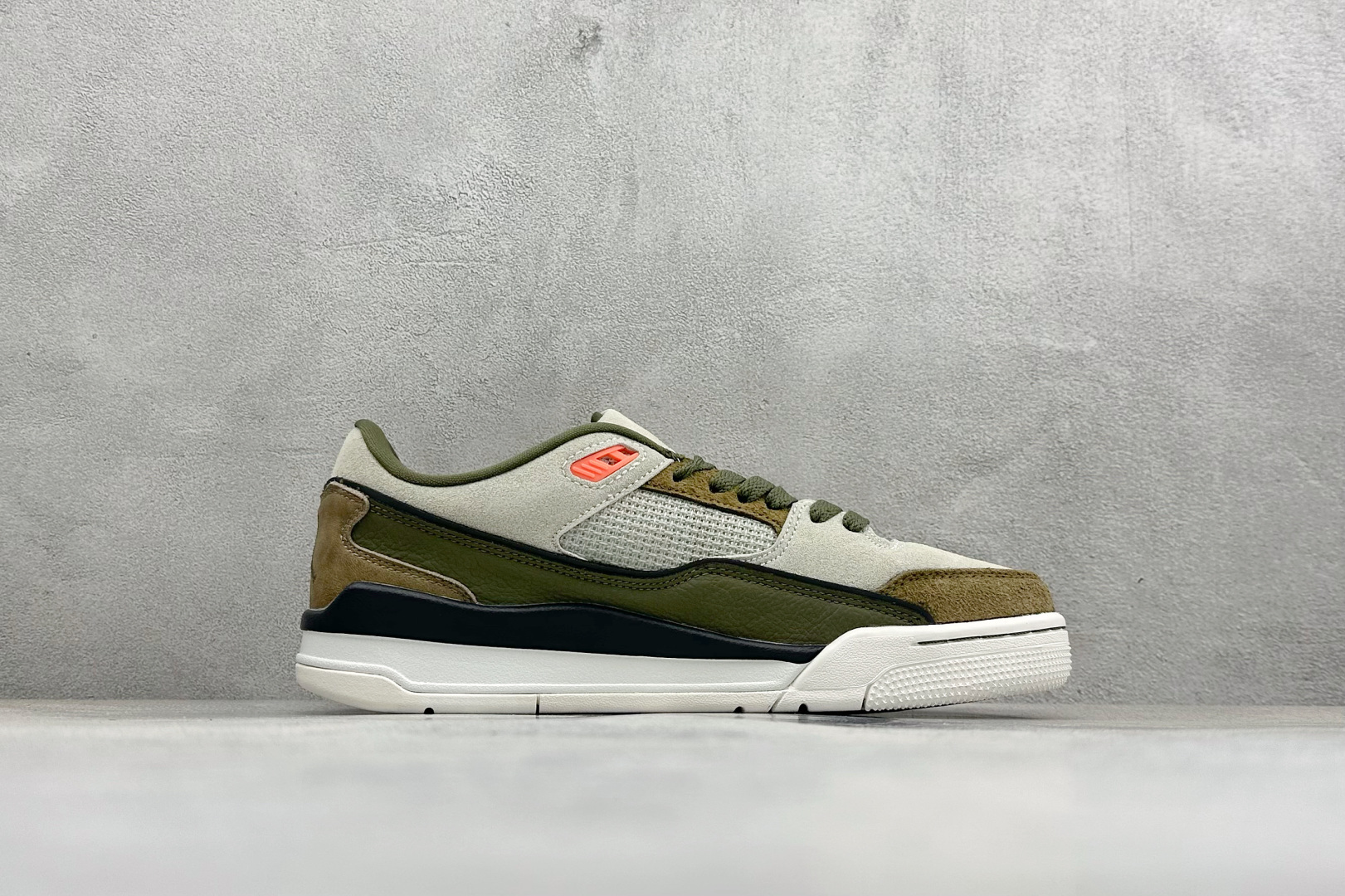 Jordan FLIGHT COURT SP低帮板鞋公司级出品 极力推荐Air Jordan AJ4 R