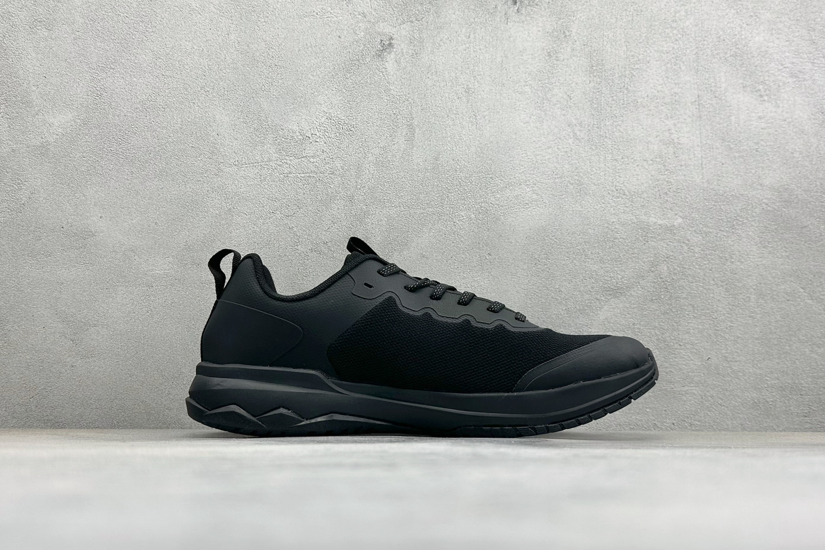 260 M版可隆KOLON LITCAMP GTX 防水支撑轻便回弹 低帮徒步鞋 LHFC5ST401-BK265