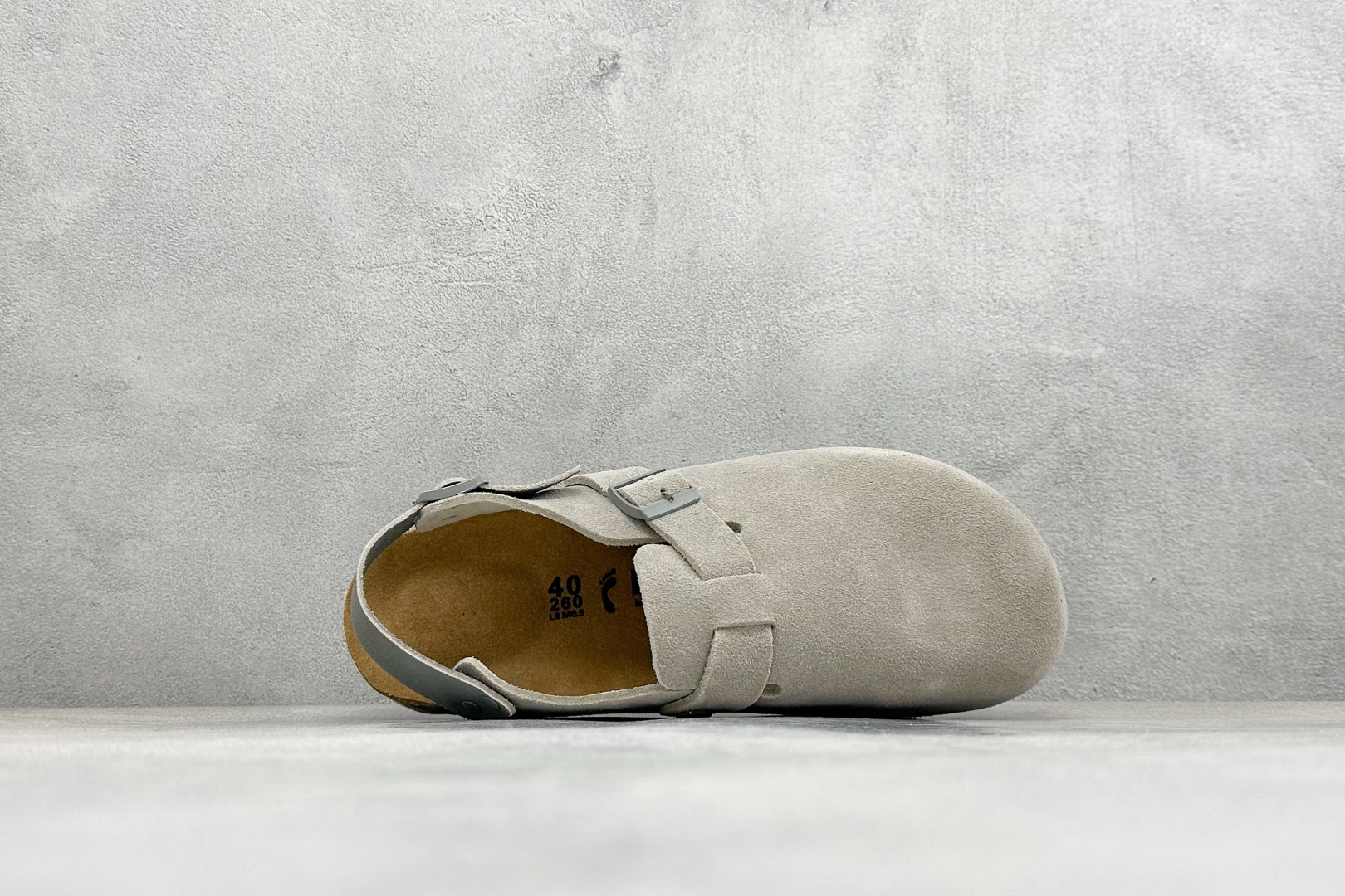 170 Birkenstock Boston 勃肯绒面金属针扣软木底包头拖鞋 1028323-Chinese UA Cheap High Quatity Brand Clothes Bags handbags Sneakers wholesale wholesaler seller from China Factory suppliers Fashion Clothing Shoes best Quality Beautiful Price 170 Birkenstock Boston 勃肯绒面金属针扣软木底包头拖鞋 1028323