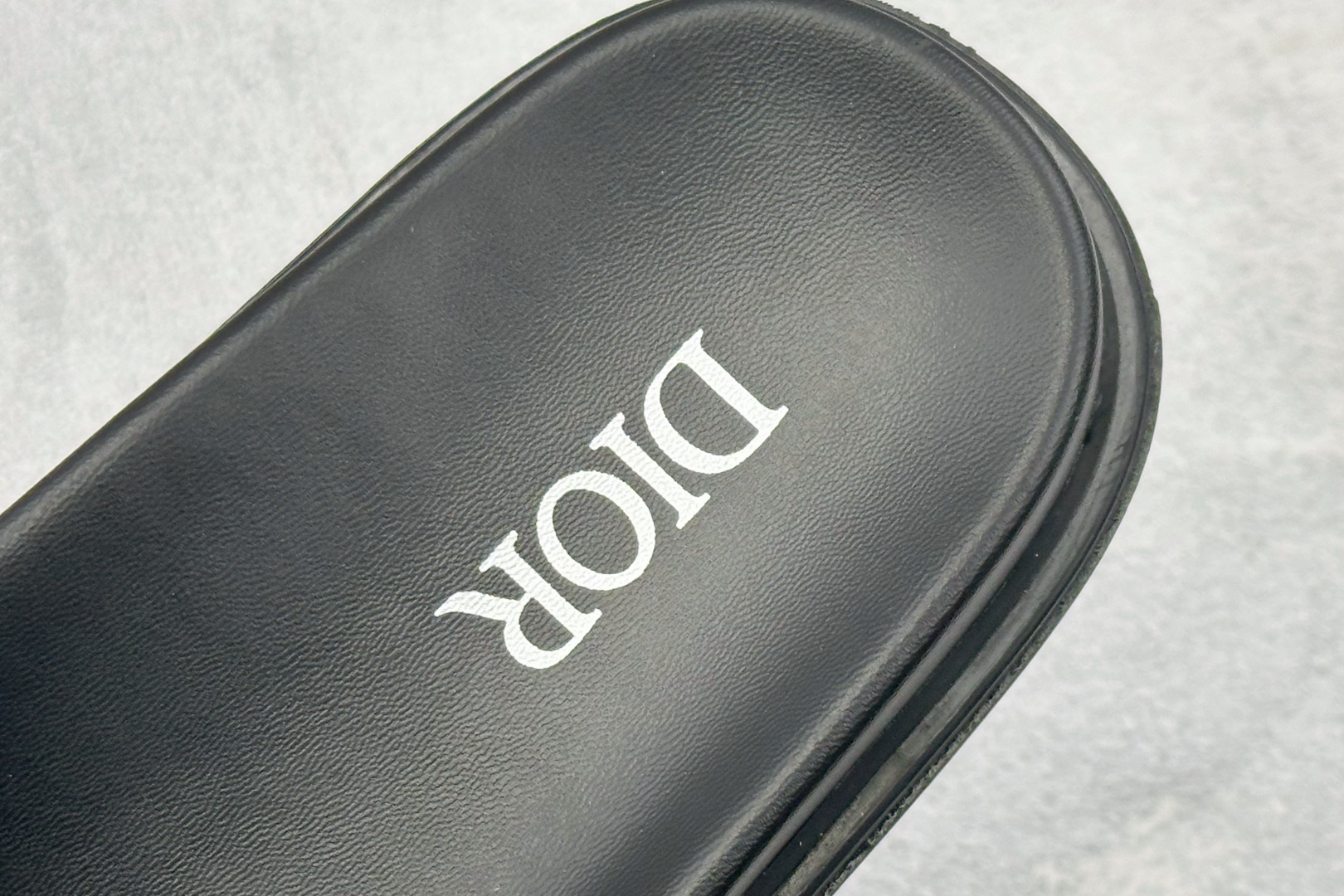 220 Dior迪奥 Alias系列 2026新品 圆头刺绣魔术贴拖鞋-Chinese UA Cheap High Quatity Brand Clothes Bags handbags Sneakers wholesale wholesaler seller from China Factory suppliers Fashion Clothing Shoes best Quality Beautiful Price 220 Dior迪奥 Alias系列 2026新品 圆头刺绣魔术贴拖鞋