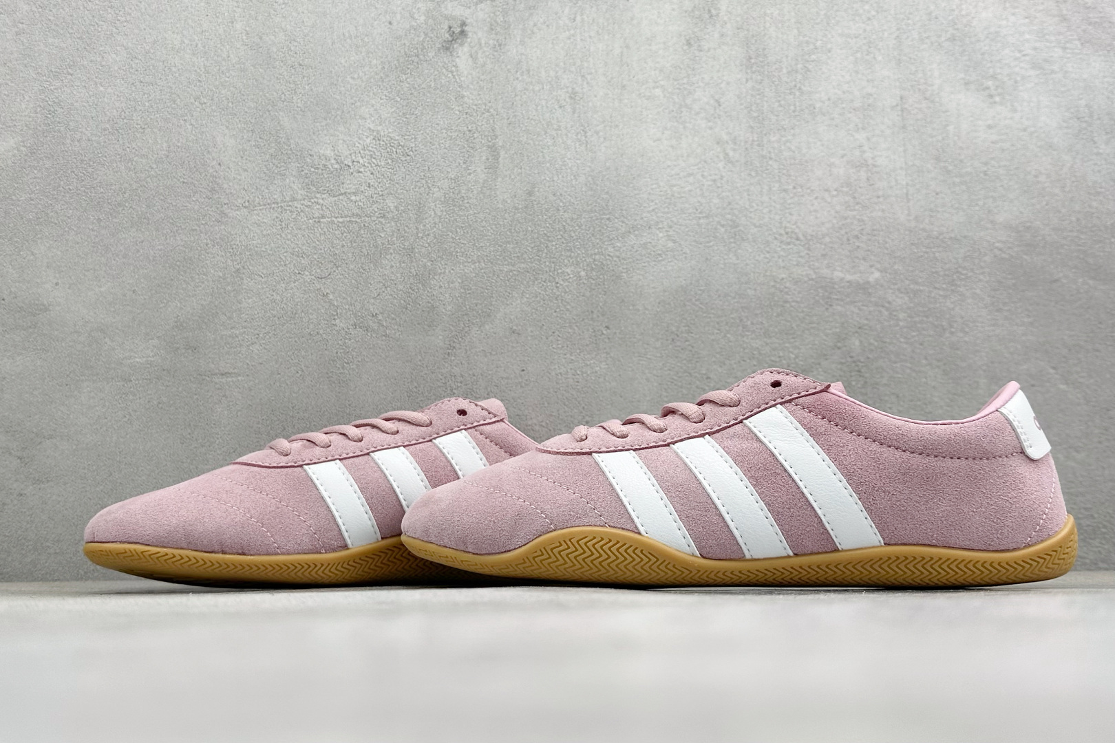 140 Adidas GRAND COURT LO 舒适百搭时尚简约 低帮薄底休闲鞋 JQ7225