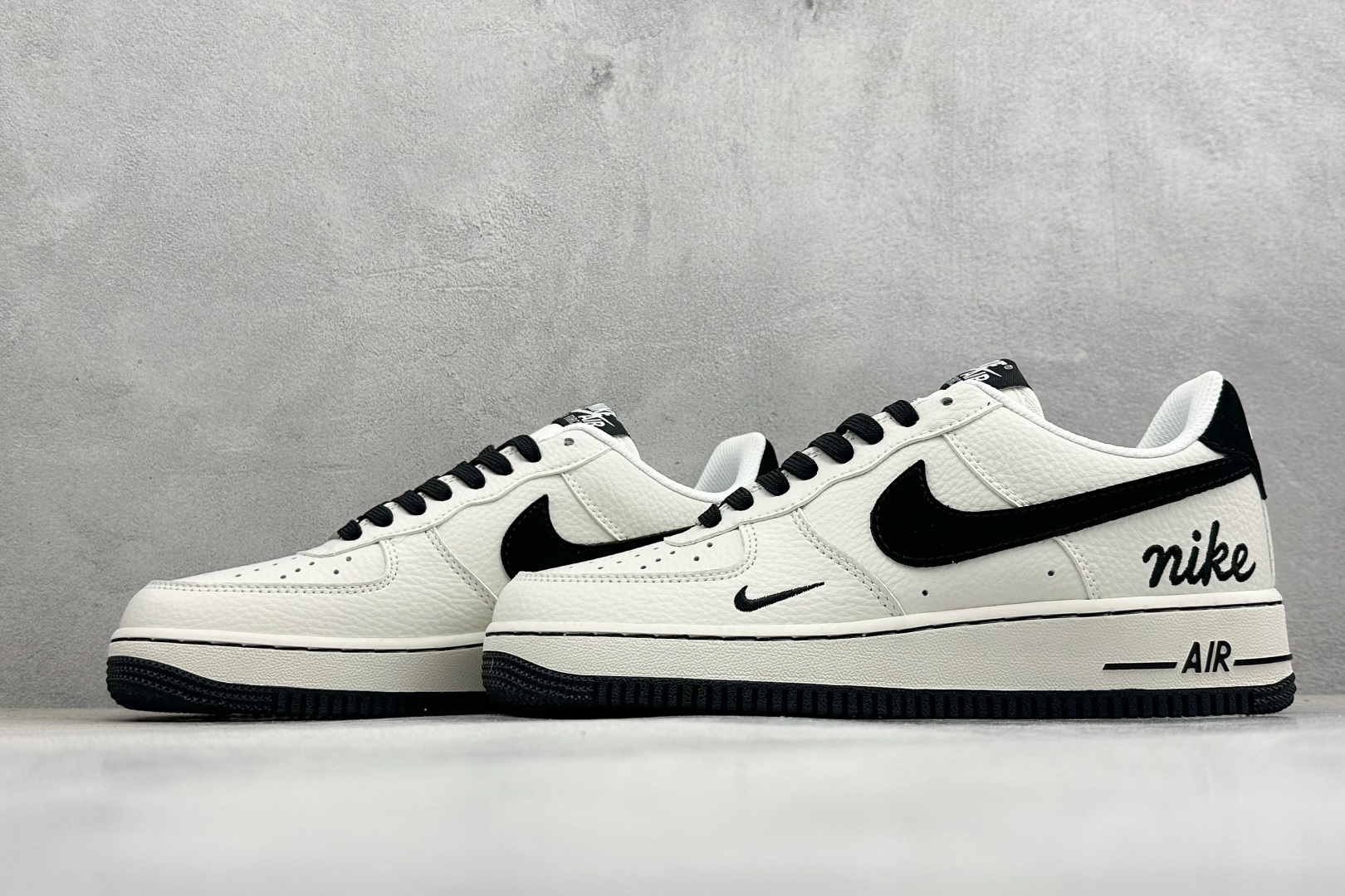 SC版Nike Air Force 1'07 Low 米白黑 空军一号低帮休闲板鞋 NH0601-546