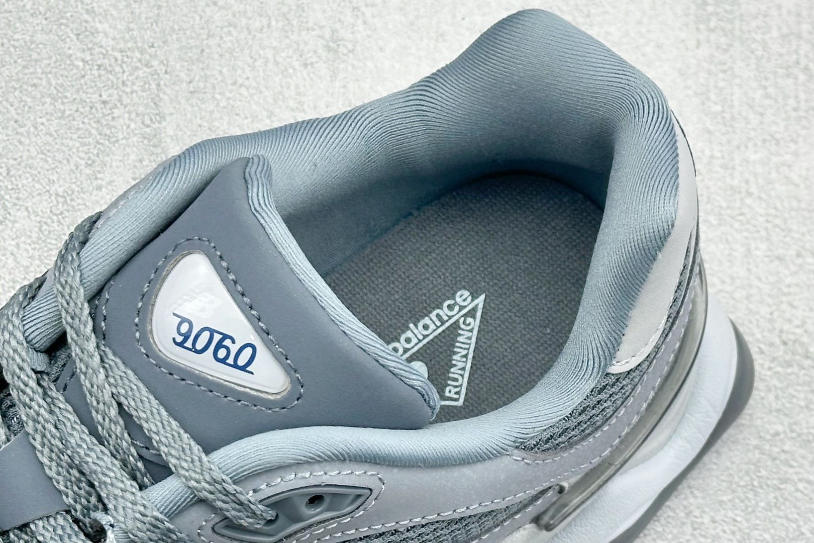 210 New Balance NB9060系列 复古休闲运动慢跑鞋 U9060FGG
