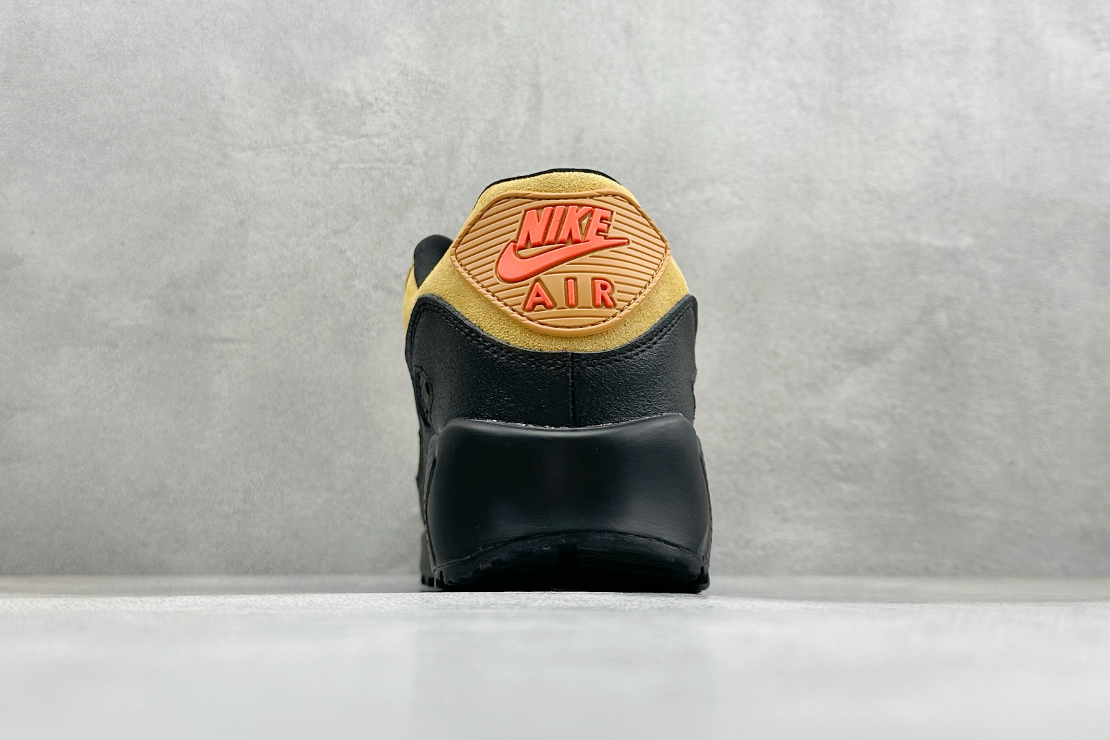 Nike Air Max 90 耐克复古气垫跑鞋 AJ1285-700-Top High Quatity Cheap Sneakers Fashion Clothing Clothes Bags handbags Shoes of all Brand wholesale With The best Quality And Beautiful Price from China Factory Chinese suppliers wholesaler seller Nike Air Max 90 耐克复古气垫跑鞋 AJ1285-700