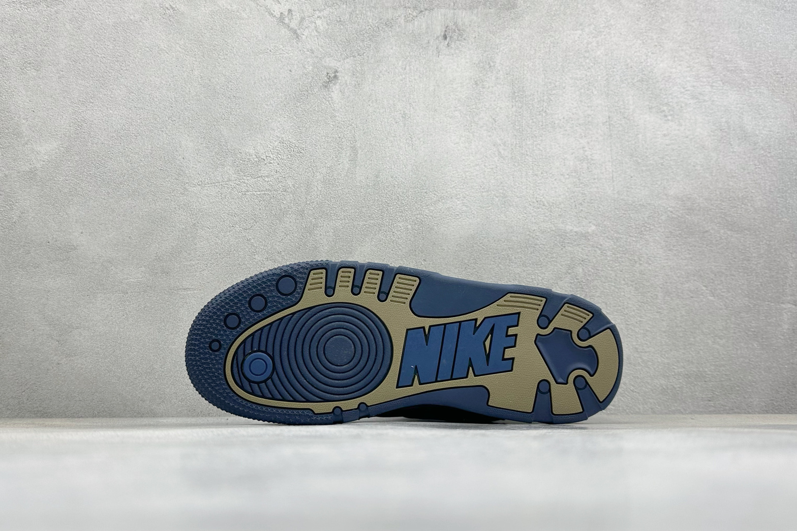 Nike x Levi's x NiAir Force 3 Low 这款三方联名鞋“水洗蓝牛仔鞋身+浅灰麂皮鞋头”质感拉满 HQ0262-004-Top High Quatity Cheap Sneakers Fashion Clothing Clothes Bags handbags Shoes of all Brand wholesale With The best Quality And Beautiful Price from China Factory Chinese suppliers wholesaler seller Nike x Levi's x NiAir Force 3 Low 这款三方联名鞋“水洗蓝牛仔鞋身+浅灰麂皮鞋头”质感拉满 HQ0262-004