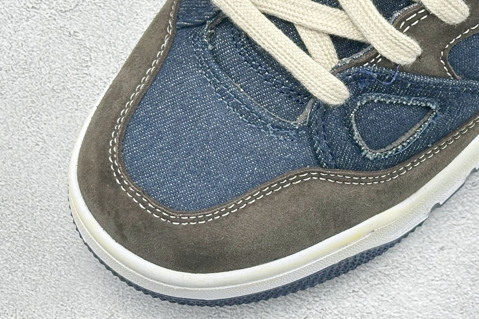 Nike x Levi's x NiAir Force 3 Low 这款三方联名鞋“水洗蓝牛仔鞋身+浅灰麂皮鞋头”质感拉满 HQ0262-004-Top High Quatity Cheap Sneakers Fashion Clothing Clothes Bags handbags Shoes of all Brand wholesale With The best Quality And Beautiful Price from China Factory Chinese suppliers wholesaler seller Nike x Levi's x NiAir Force 3 Low 这款三方联名鞋“水洗蓝牛仔鞋身+浅灰麂皮鞋头”质感拉满 HQ0262-004