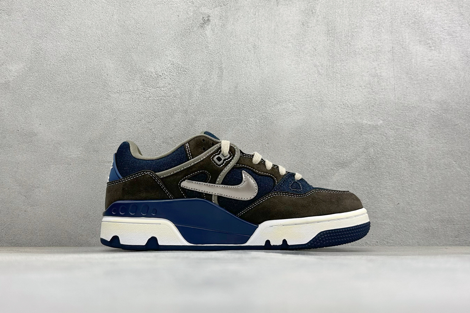 Nike x Levi's x NiAir Force 3 Low 这款三方联名鞋“水洗蓝牛仔鞋身+浅灰麂皮鞋头”质感拉满 HQ0262-004-Top High Quatity Cheap Sneakers Fashion Clothing Clothes Bags handbags Shoes of all Brand wholesale With The best Quality And Beautiful Price from China Factory Chinese suppliers wholesaler seller Nike x Levi's x NiAir Force 3 Low 这款三方联名鞋“水洗蓝牛仔鞋身+浅灰麂皮鞋头”质感拉满 HQ0262-004