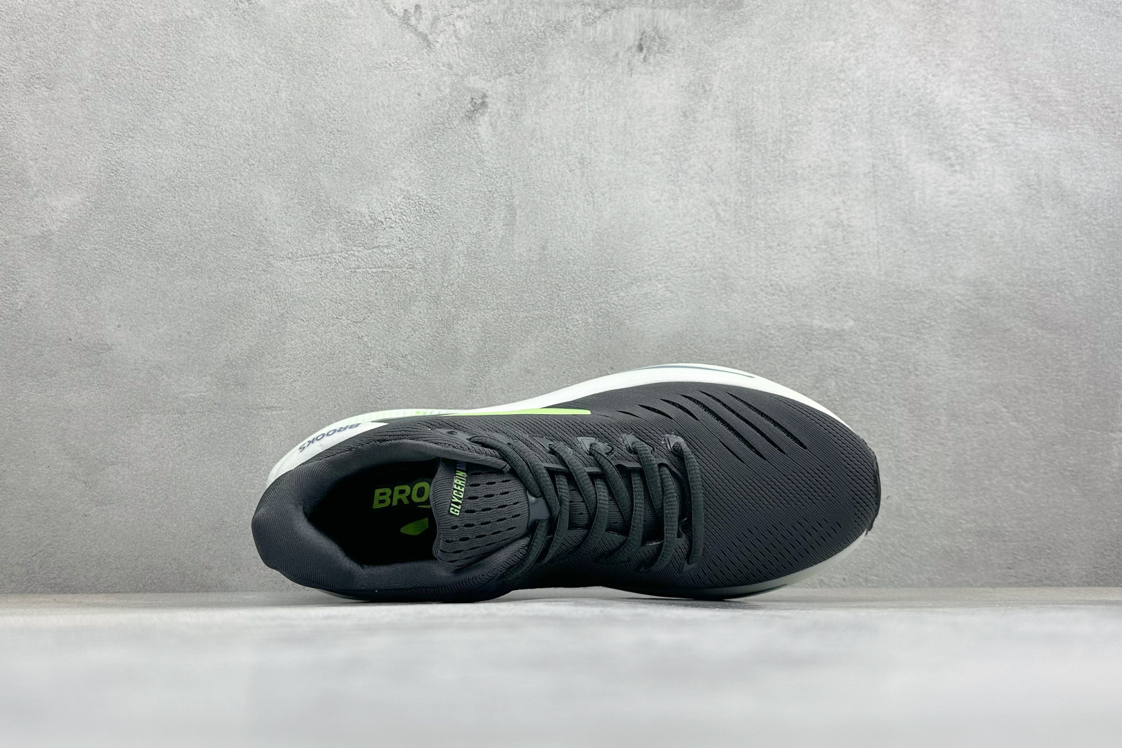 190 Z版Brooks布鲁克斯 Glycerin Max 2 舒适简约防滑耐磨低帮跑步鞋 1104791-D091