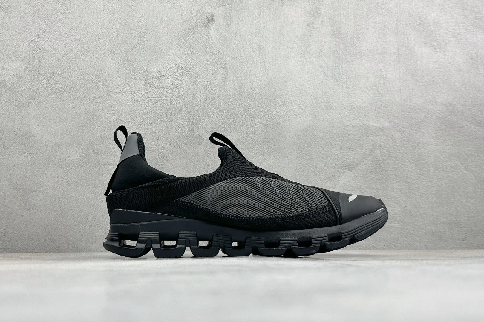 200 ZC版On昂跑 Cloud X 4 系列低帮轻量舒适多功能休闲跑鞋-Chinese UA Cheap High Quatity Brand Clothes Bags handbags Sneakers wholesale wholesaler seller from China Factory suppliers Fashion Clothing Shoes best Quality Beautiful Price 200 ZC版On昂跑 Cloud X 4 系列低帮轻量舒适多功能休闲跑鞋
