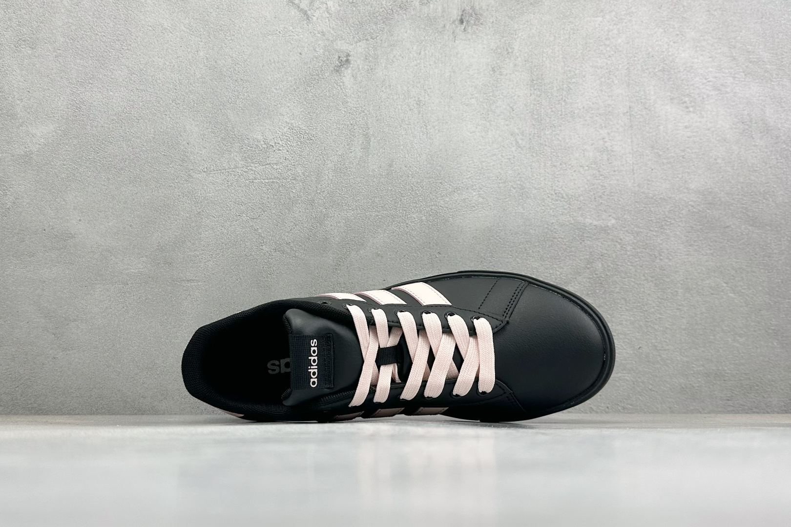 150 Adidas Barreda Daily 4.0 阿迪舒适减震低帮休闲板鞋 KH8004-12