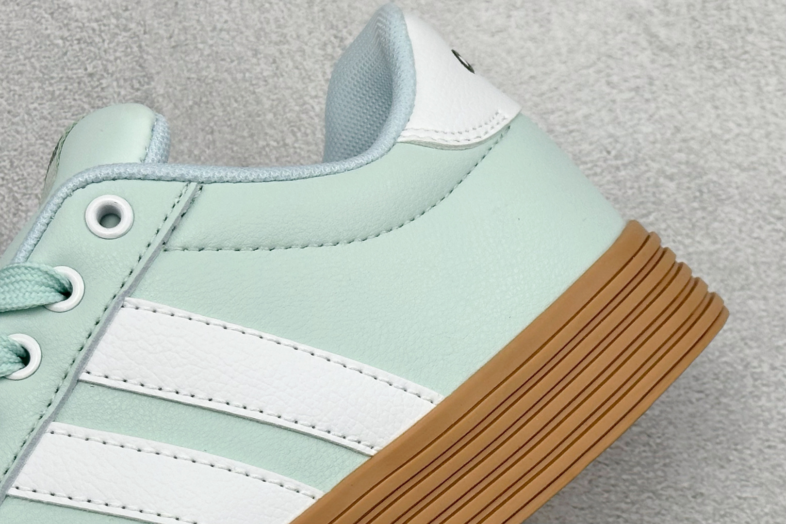 150 Adidas Barreda Daily 4.0 阿迪舒适减震低帮休闲板鞋 KH5747-14