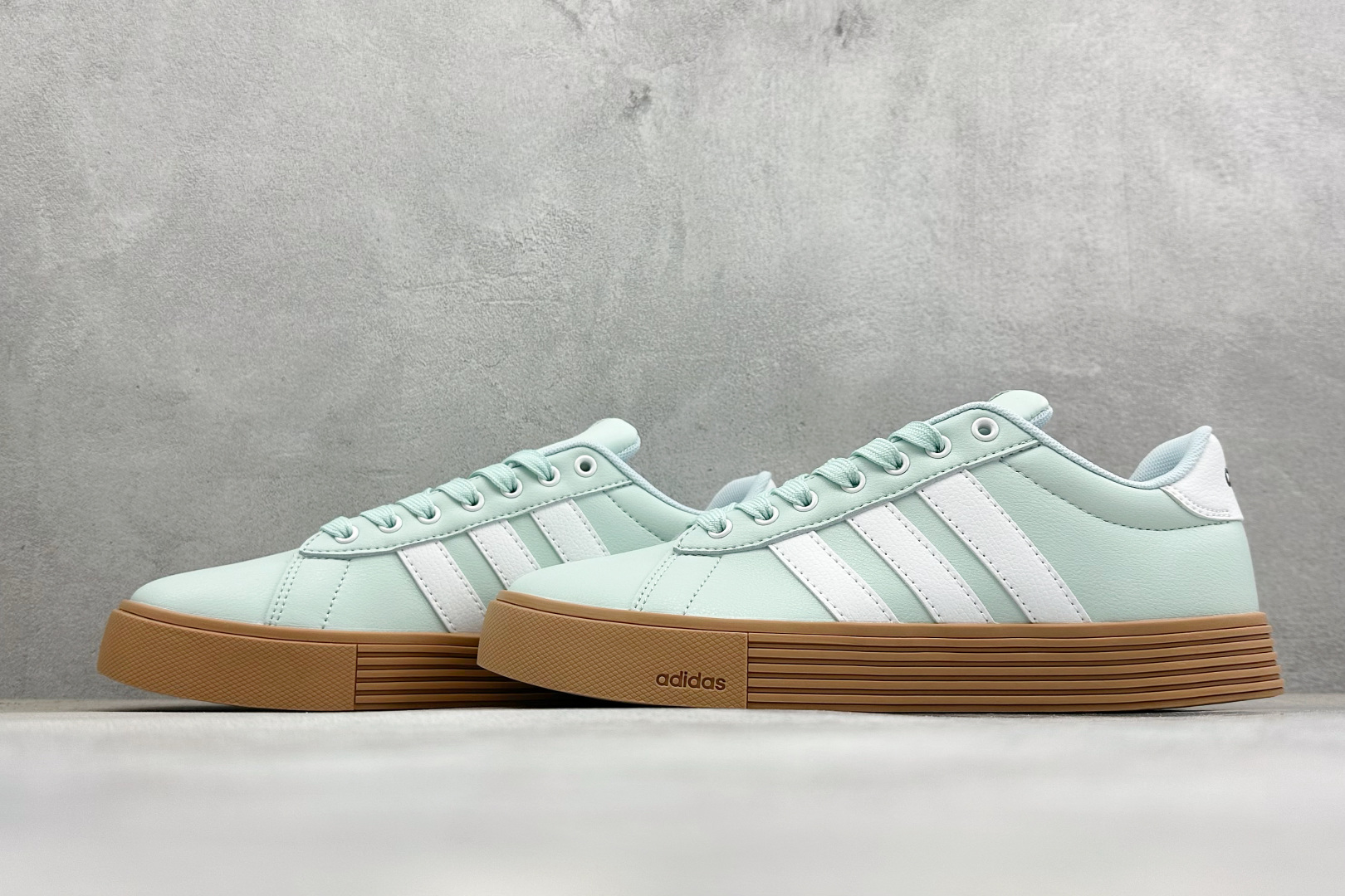 150 Adidas Barreda Daily 4.0 阿迪舒适减震低帮休闲板鞋 KH5747-14