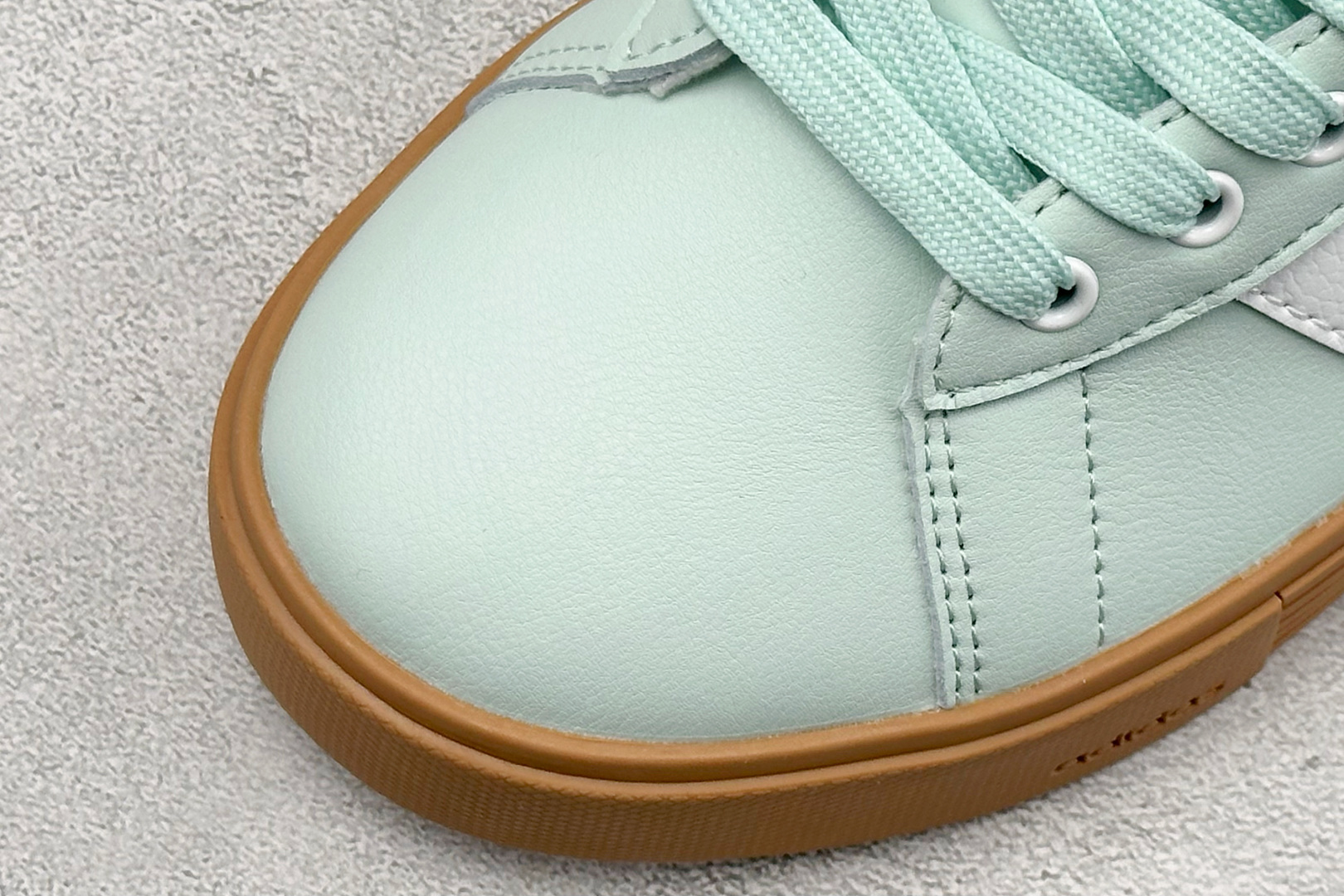 150 Adidas Barreda Daily 4.0 阿迪舒适减震低帮休闲板鞋 KH5747-14