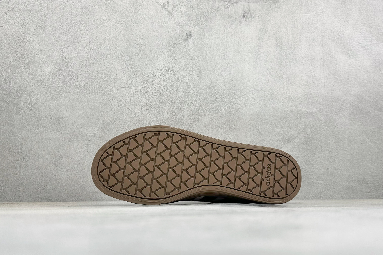 150 Adidas Barreda Daily 4.0 阿迪舒适减震低帮休闲板鞋 KH8006-13