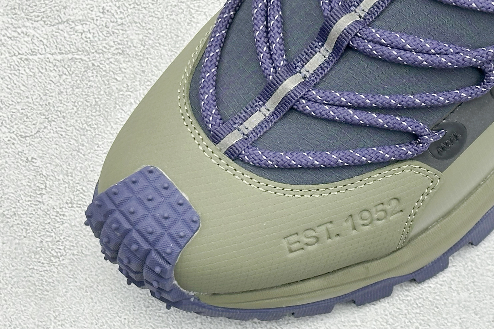 290 Moncler 蒙口 Trailgrip AMOEBA厚底系带耐磨低帮运动休闲鞋