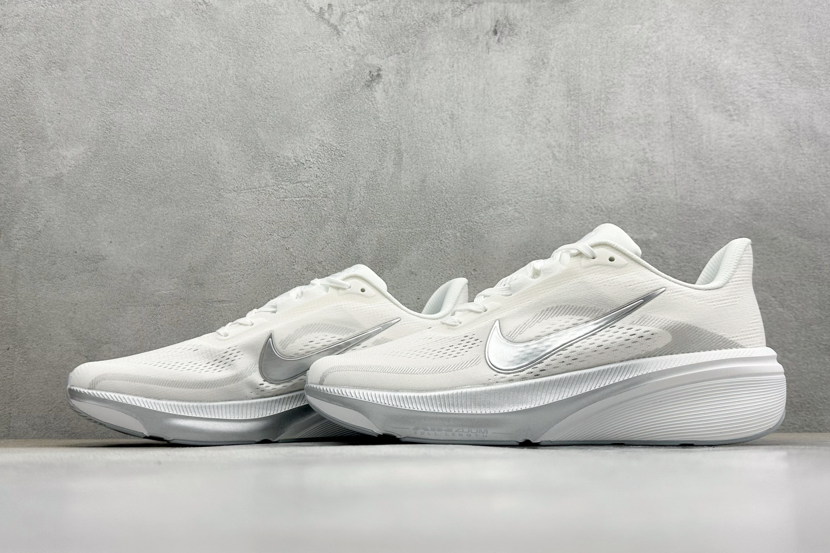 NK AIR ZOOM PEGASUS 42 登月休闲运动跑鞋 IB1873-100