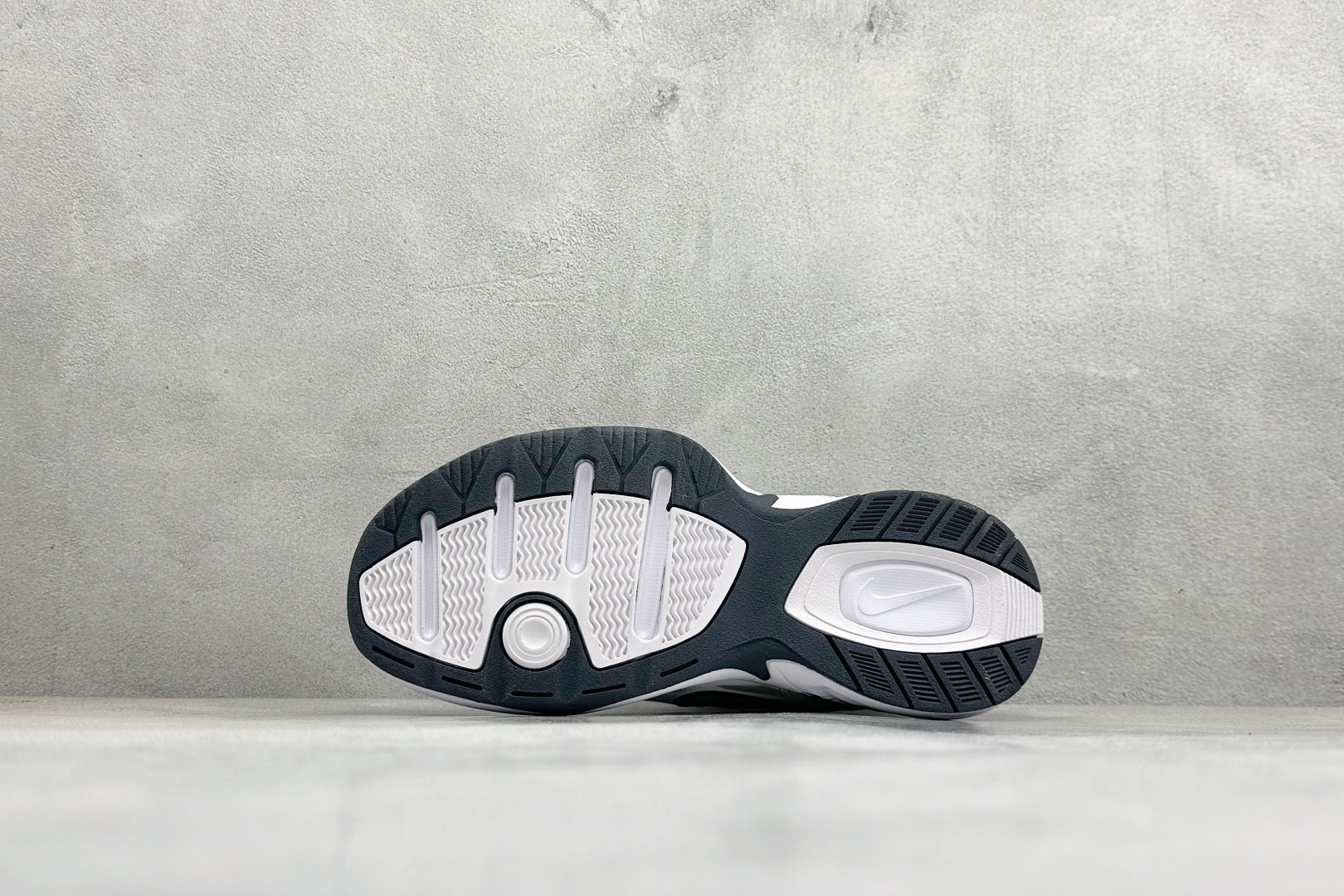 NK Air Monarch IV M2K 涂鸦复古潮流运动舒适老爹鞋 415445-102-Top High Quatity Cheap Sneakers Fashion Clothing Clothes Bags handbags Shoes of all Brand wholesale With The best Quality And Beautiful Price from China Factory Chinese suppliers wholesaler seller NK Air Monarch IV M2K 涂鸦复古潮流运动舒适老爹鞋 415445-102