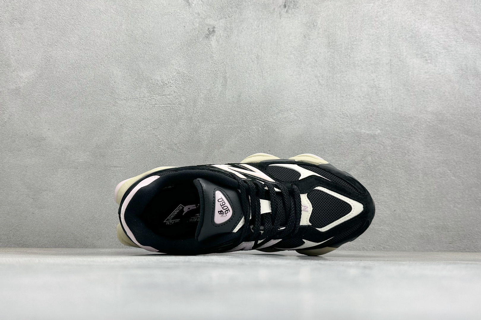 210 New Balance NB9060系列 复古休闲运动慢跑鞋 U9060JBR