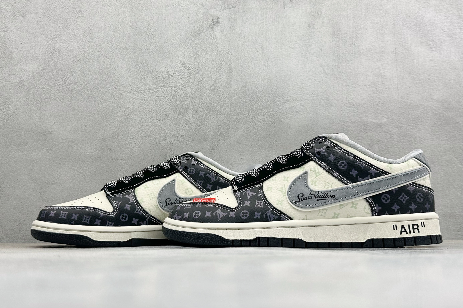 潮奢联名 炸场登场SB DUNK LOW LV老花元素碰撞经典Dunk版型 DN3168-035-Top High Quatity Cheap Sneakers Fashion Clothing Clothes Bags handbags Shoes of all Brand wholesale With The best Quality And Beautiful Price from China Factory Chinese suppliers wholesaler seller 潮奢联名 炸场登场SB DUNK LOW LV老花元素碰撞经典Dunk版型 DN3168-035