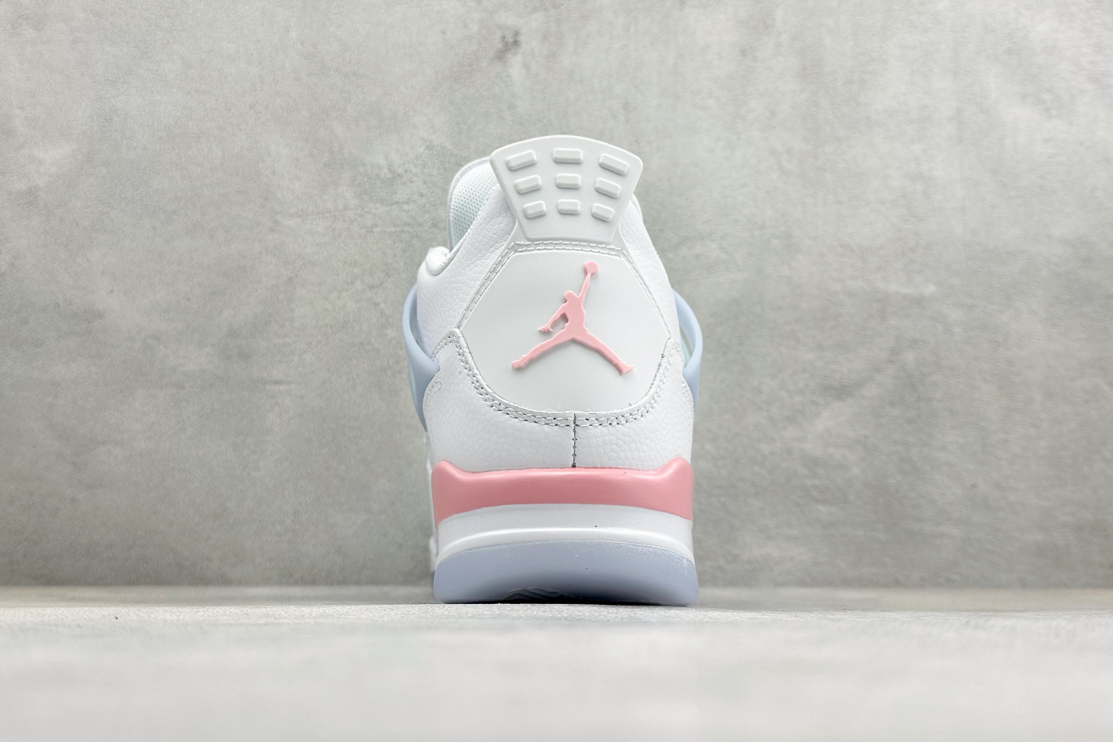 Air Jordan 4 Retro 耐克迈克尔·乔丹AJ4代中帮复古休闲运动文化篮球鞋 IB7068-100-Top High Quatity Cheap Sneakers Fashion Clothing Clothes Bags handbags Shoes of all Brand wholesale With The best Quality And Beautiful Price from China Factory Chinese suppliers wholesaler seller Air Jordan 4 Retro 耐克迈克尔·乔丹AJ4代中帮复古休闲运动文化篮球鞋 IB7068-100