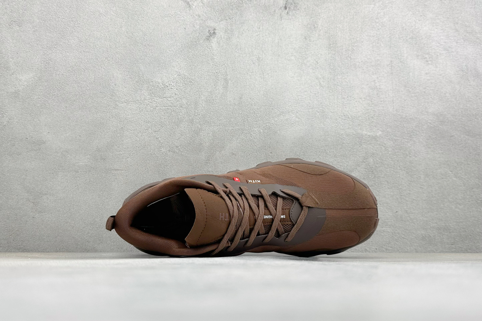 190 MT版On昂跑CloudsWift K-Tech 1 舒适防滑支撑低帮跑步鞋 3MG107-Chinese UA Cheap High Quatity Brand Clothes Bags handbags Sneakers wholesale wholesaler seller from China Factory suppliers Fashion Clothing Shoes best Quality Beautiful Price 190 MT版On昂跑CloudsWift K-Tech 1 舒适防滑支撑低帮跑步鞋 3MG107