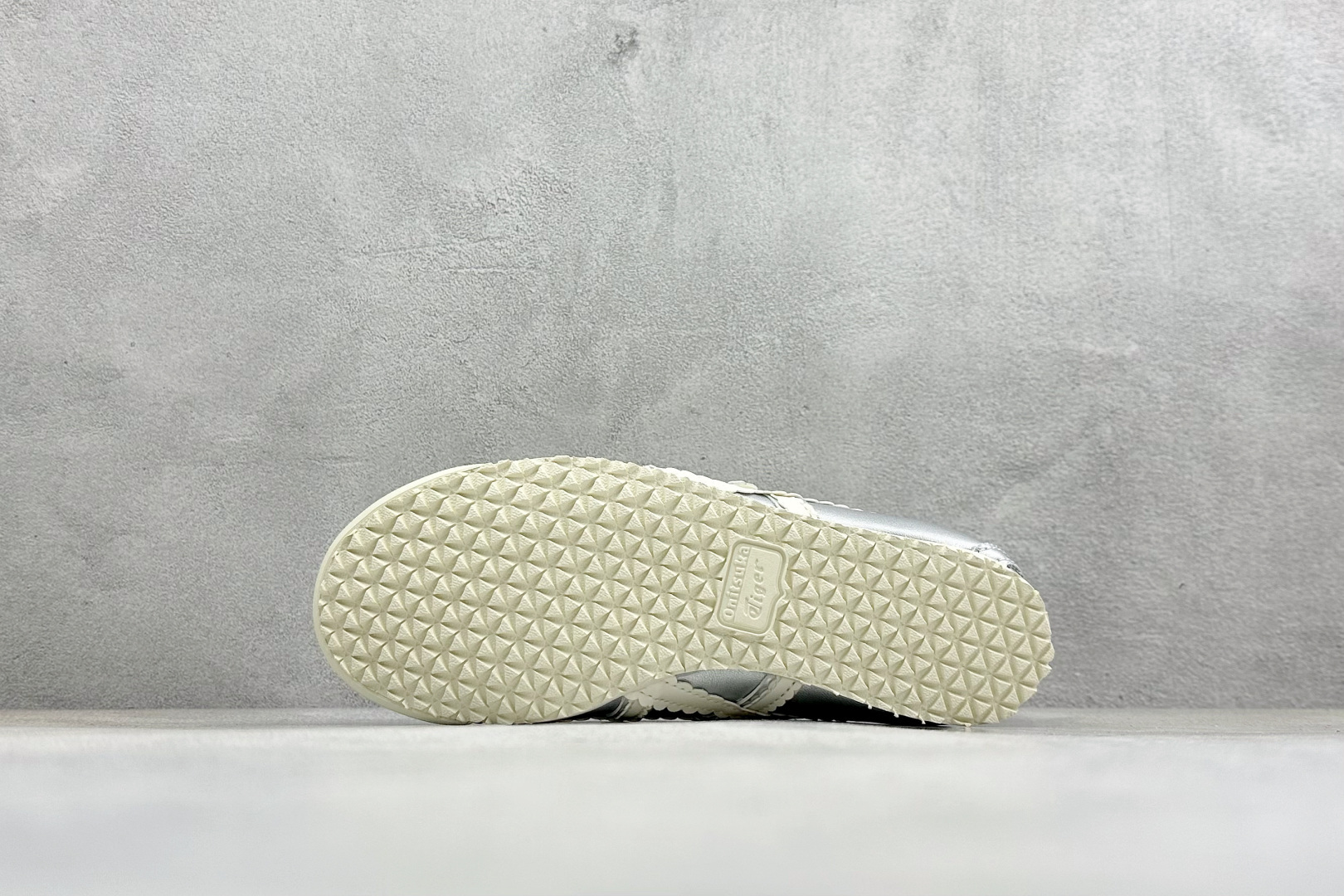 130 GS版Onitsuka Tiger Mexico 66 TGRS 鬼冢虎 玛丽珍芭蕾鞋 1182A660-020