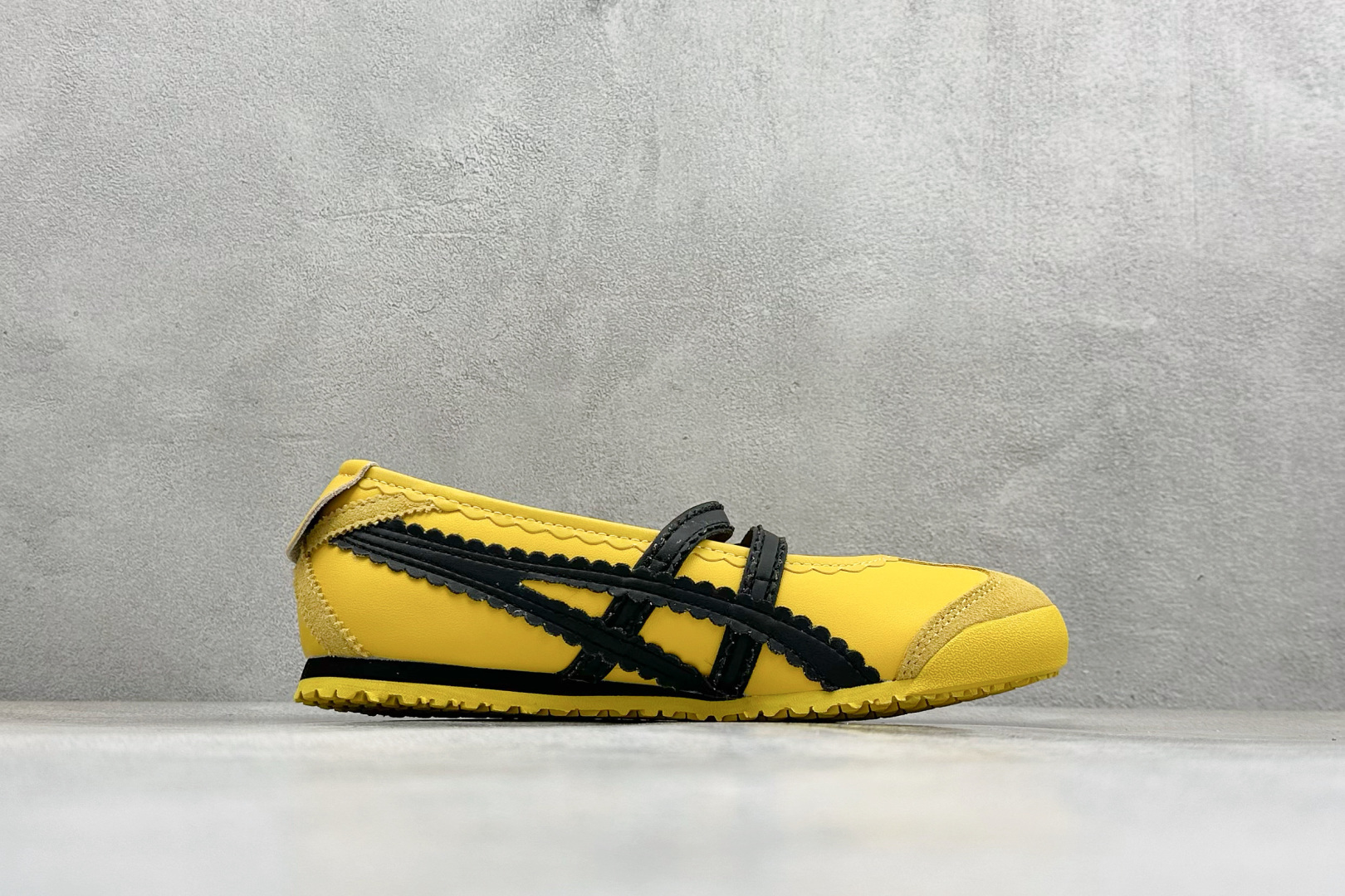 130 GS版Onitsuka Tiger Mexico 66 TGRS 鬼冢虎 玛丽珍芭蕾鞋 1182A678-750-Chinese UA Cheap High Quatity Brand Clothes Bags handbags Sneakers wholesale wholesaler seller from China Factory suppliers Fashion Clothing Shoes best Quality Beautiful Price 130 GS版Onitsuka Tiger Mexico 66 TGRS 鬼冢虎 玛丽珍芭蕾鞋 1182A678-750