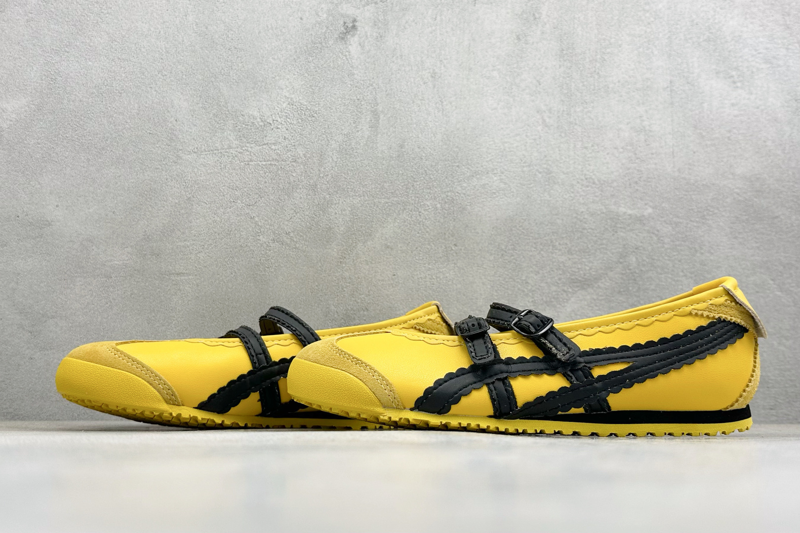 130 GS版Onitsuka Tiger Mexico 66 TGRS 鬼冢虎 玛丽珍芭蕾鞋 1182A678-750-Chinese UA Cheap High Quatity Brand Clothes Bags handbags Sneakers wholesale wholesaler seller from China Factory suppliers Fashion Clothing Shoes best Quality Beautiful Price 130 GS版Onitsuka Tiger Mexico 66 TGRS 鬼冢虎 玛丽珍芭蕾鞋 1182A678-750