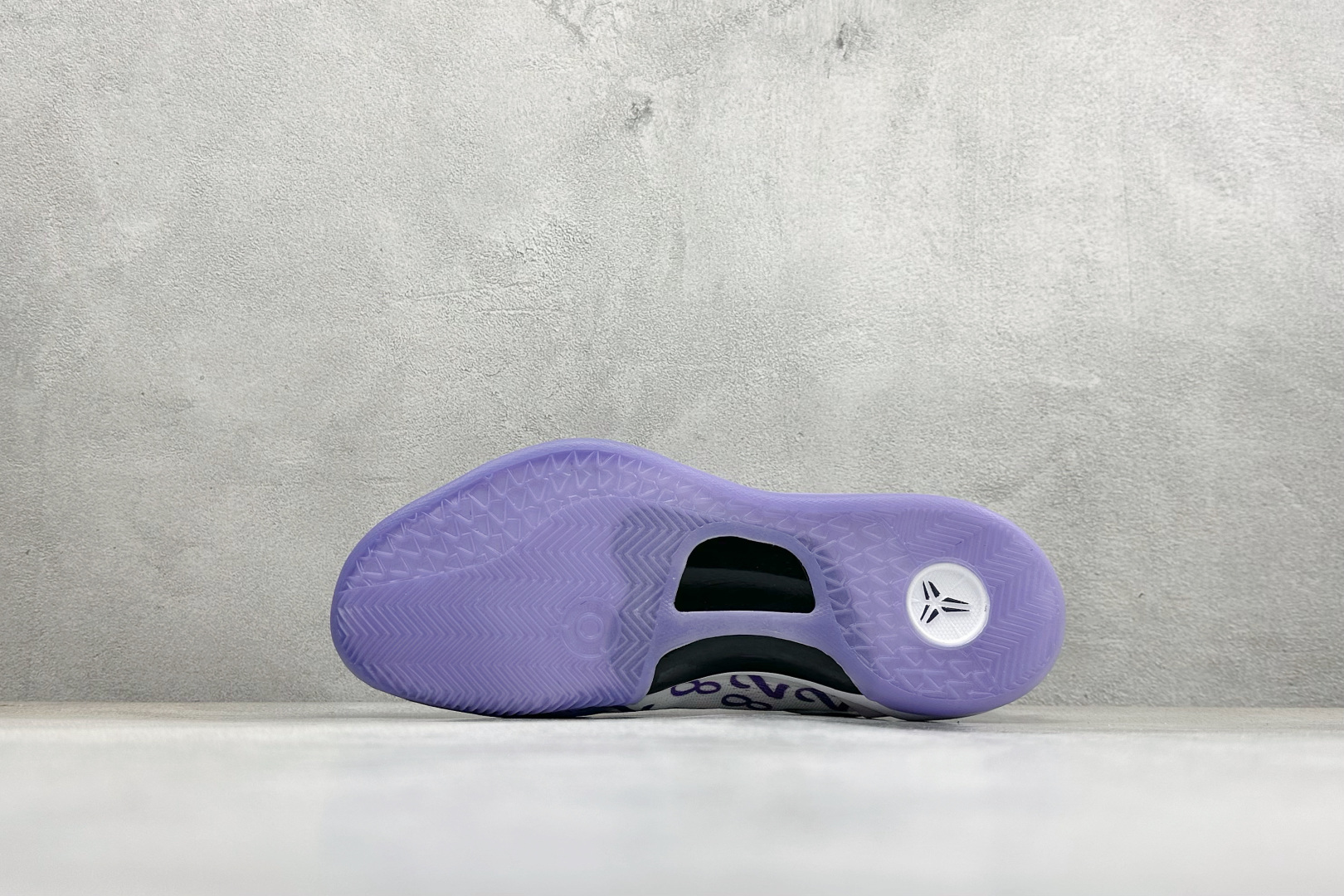 DG版Nike Kobe 8 Protro 