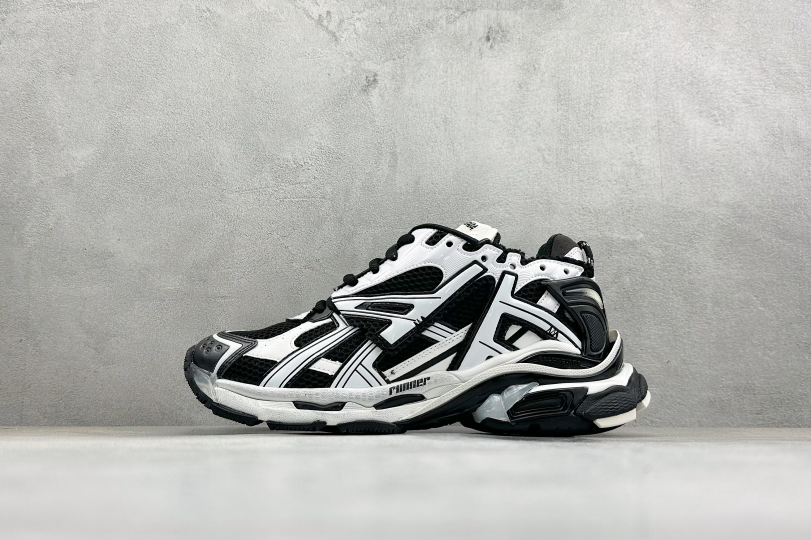 370 GO版Balenciaga Runner Kith Four.Color 巴黎世家7.0 最新配色潮流复古休闲鞋 677403W3RB2-Chinese UA Cheap High Quatity Brand Clothes Bags handbags Sneakers wholesale wholesaler seller from China Factory suppliers Fashion Clothing Shoes best Quality Beautiful Price 370 GO版Balenciaga Runner Kith Four.Color 巴黎世家7.0 最新配色潮流复古休闲鞋 677403W3RB2