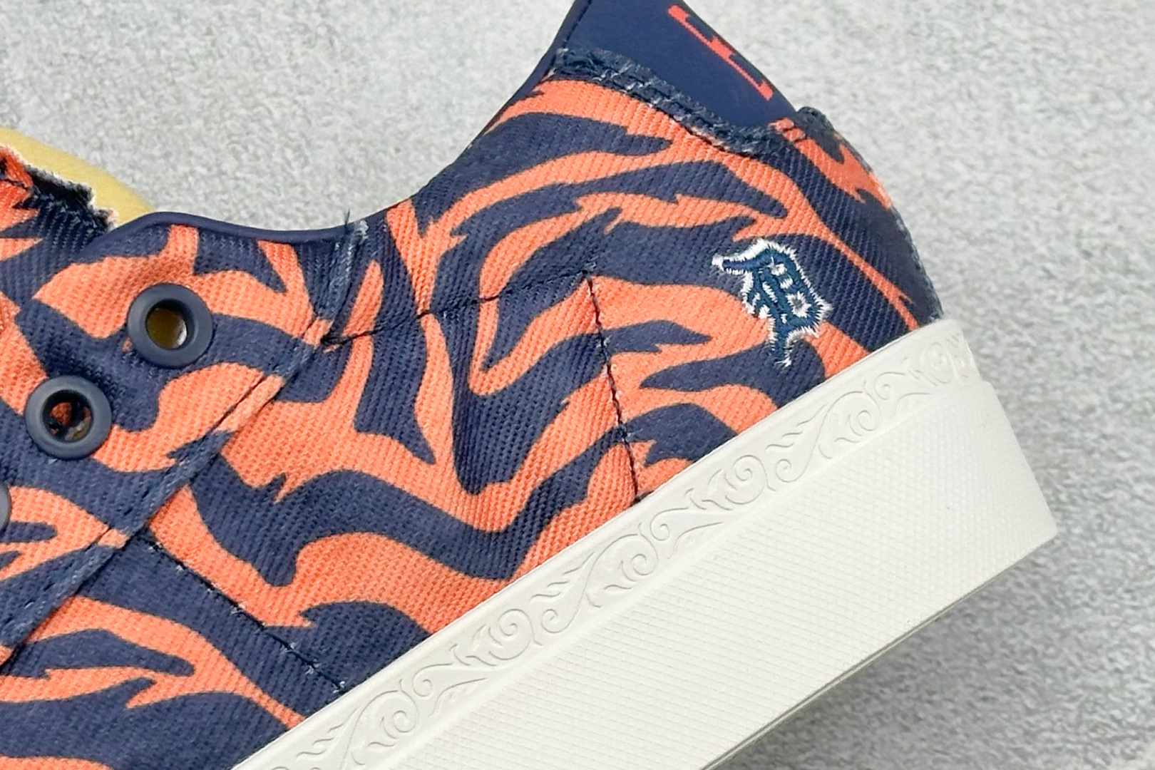 BF版Devin Booker x Nike Blazer Low Detroit Tigers 布克联名 HQ2054-800