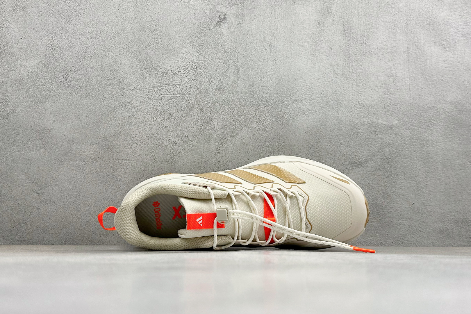190 Adidas TERREX FREEHIKER LT 硬核的薄底徒步鞋 KK4571-Chinese UA Cheap High Quatity Brand Clothes Bags handbags Sneakers wholesale wholesaler seller from China Factory suppliers Fashion Clothing Shoes best Quality Beautiful Price 190 Adidas TERREX FREEHIKER LT 硬核的薄底徒步鞋 KK4571